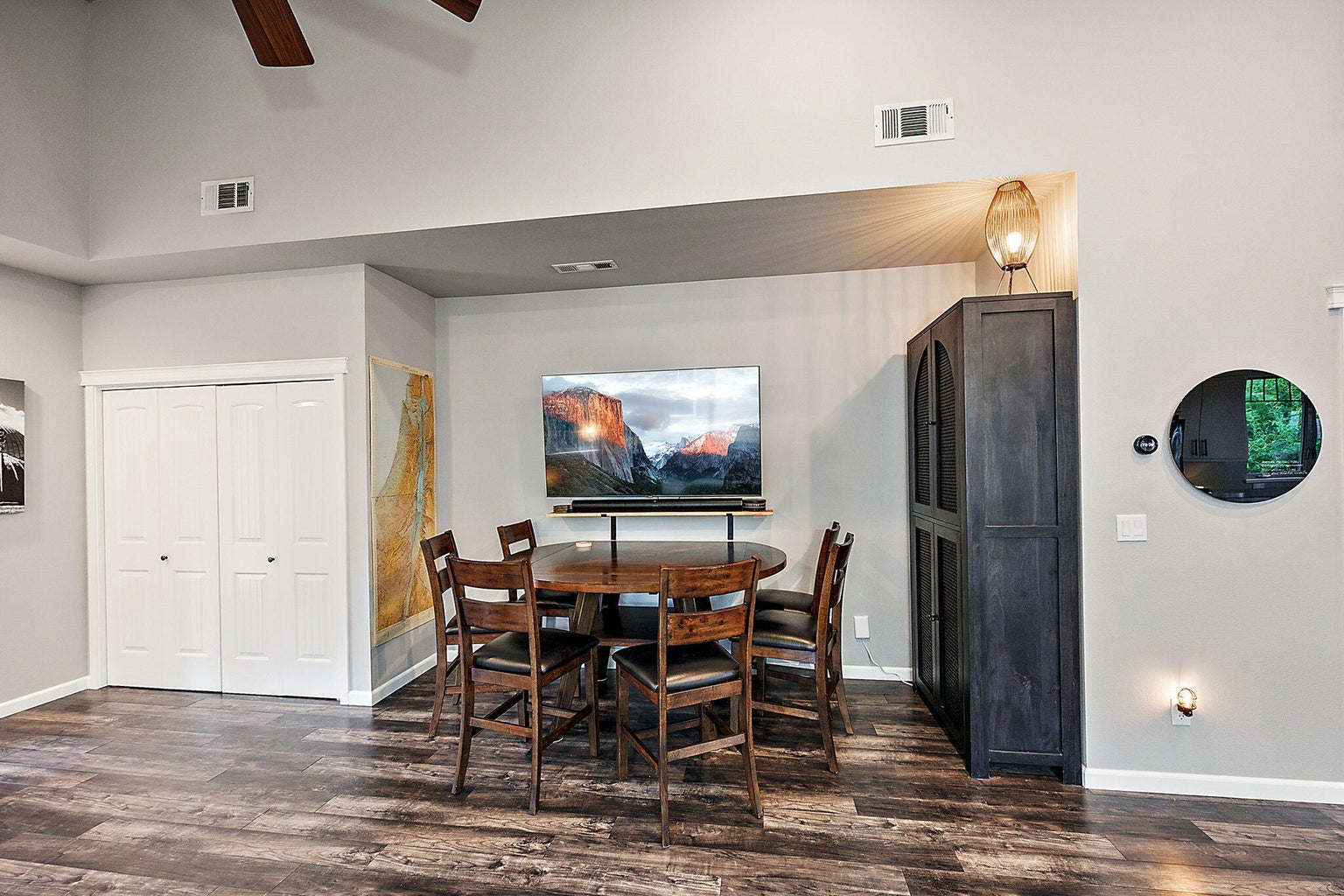 620-Cardwell-Court_16