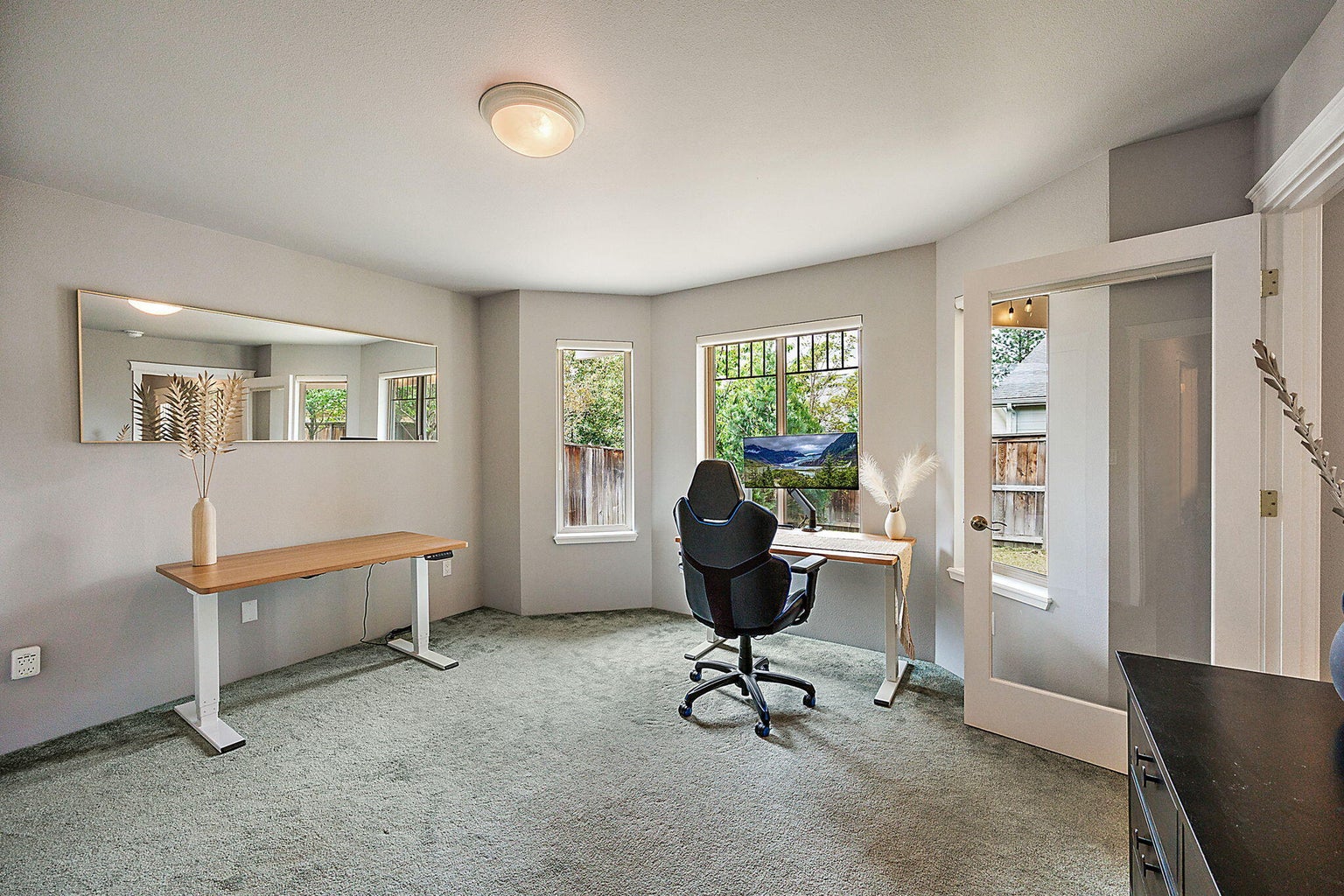 620-Cardwell-Court_31
