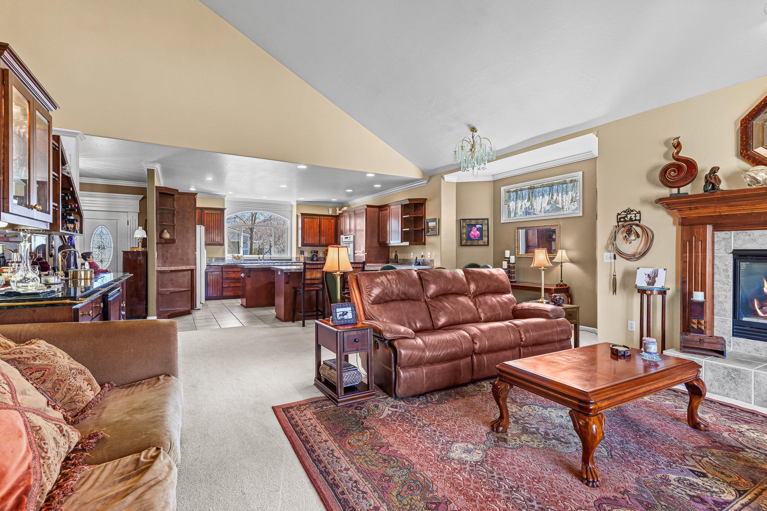 3520-S-Village-Drive_19