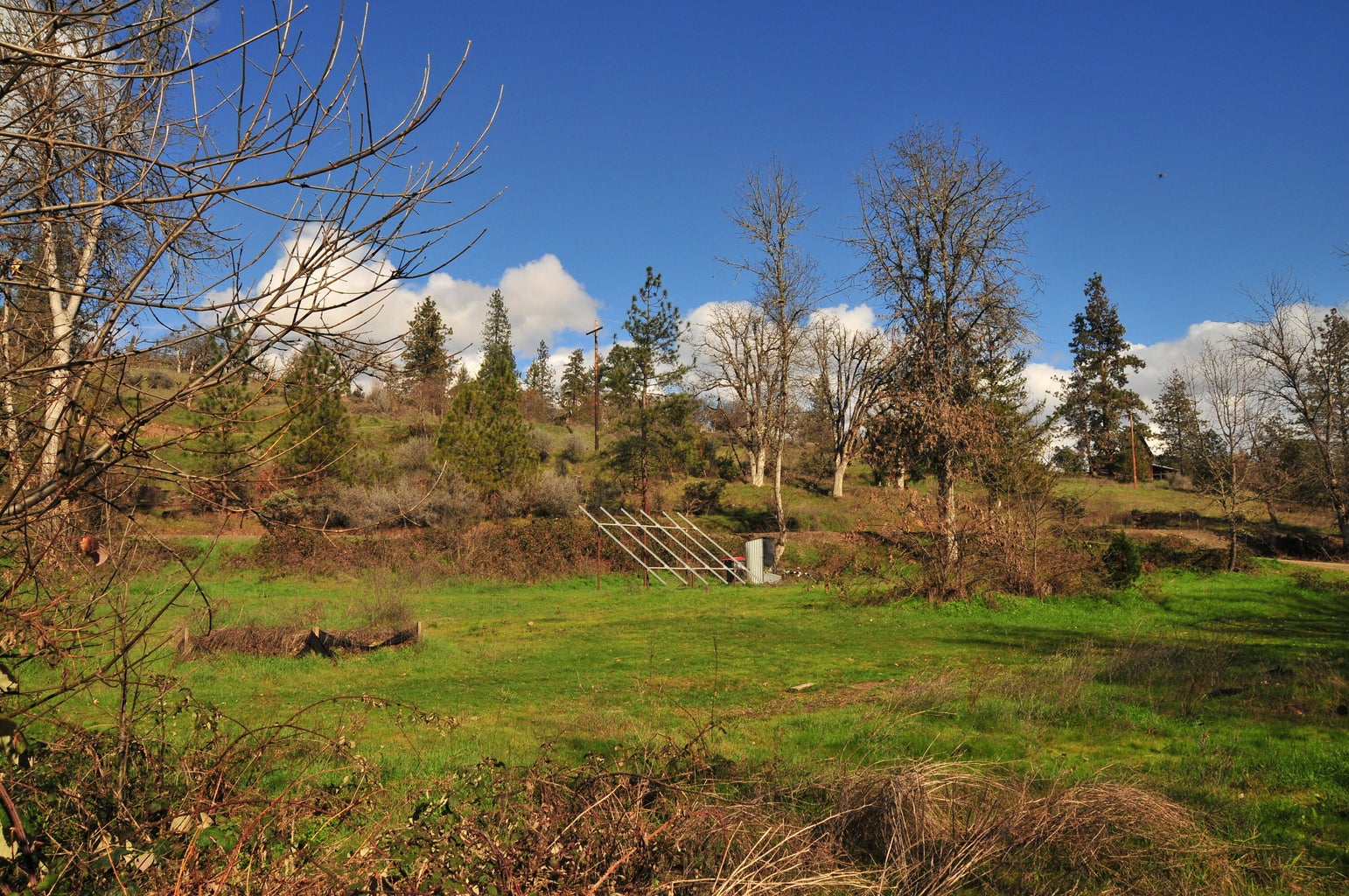 2214_Ltl_Applegate_Rd_02