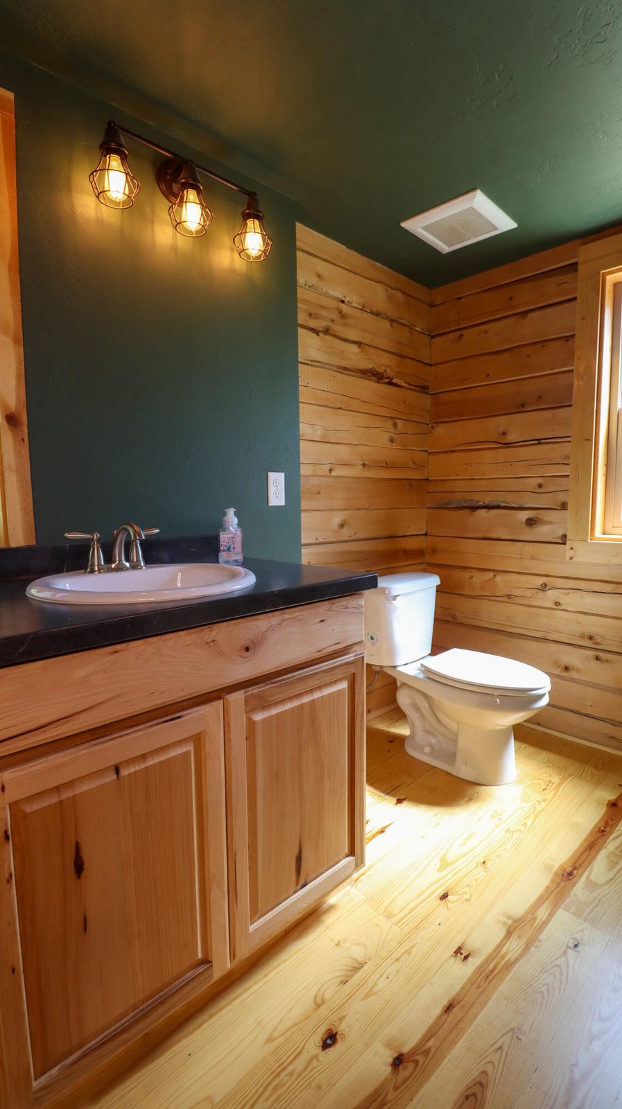 2646_Lewis_Rd_19