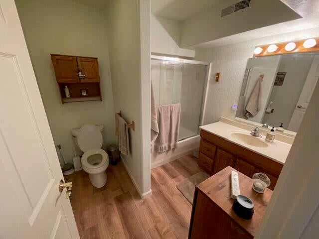 310-Ridgewood-Drive_23