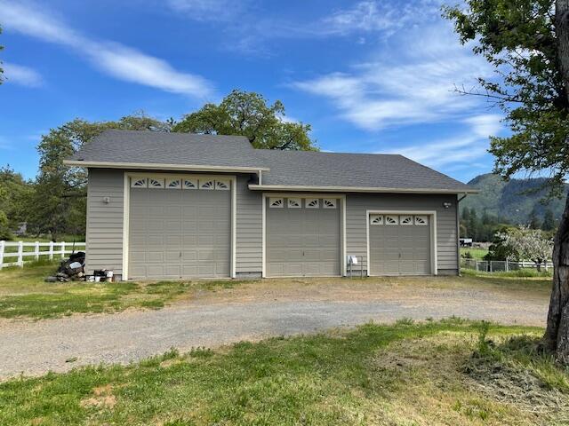 310-Ridgewood-Drive_30