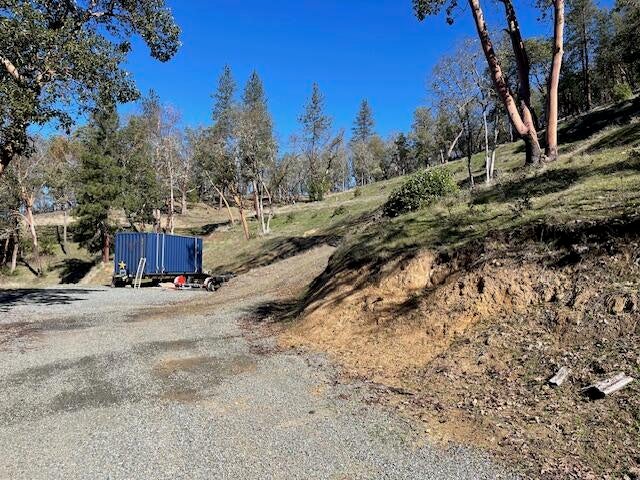 10071-Wagner-Creek-Road_03