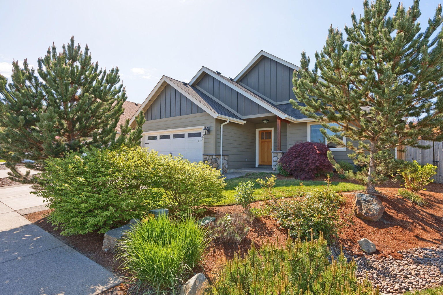 220181621, 437 SE Cadet Ct, Grants Pass, OR 97527