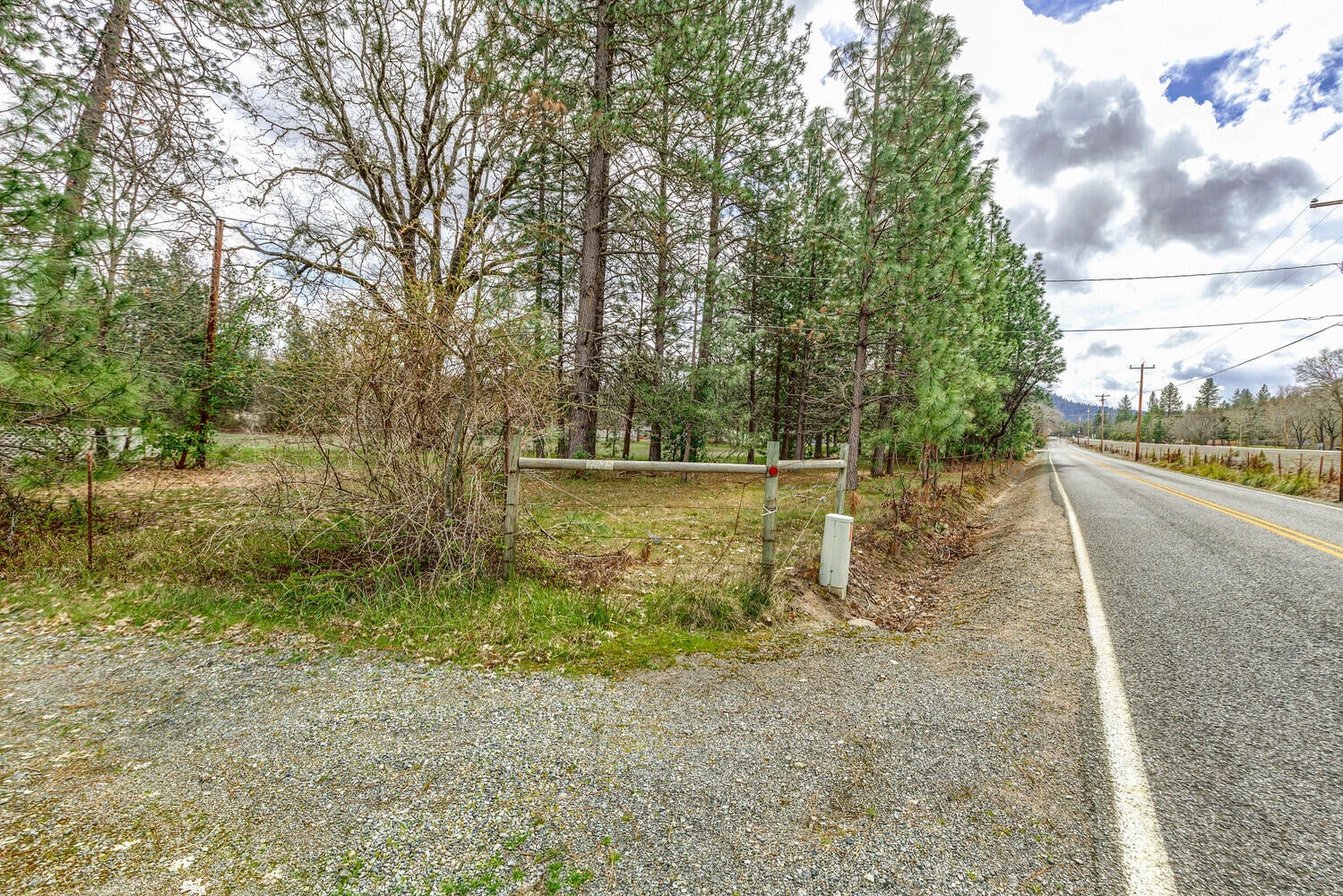 2925_Jerome_Prairie_Rd_15