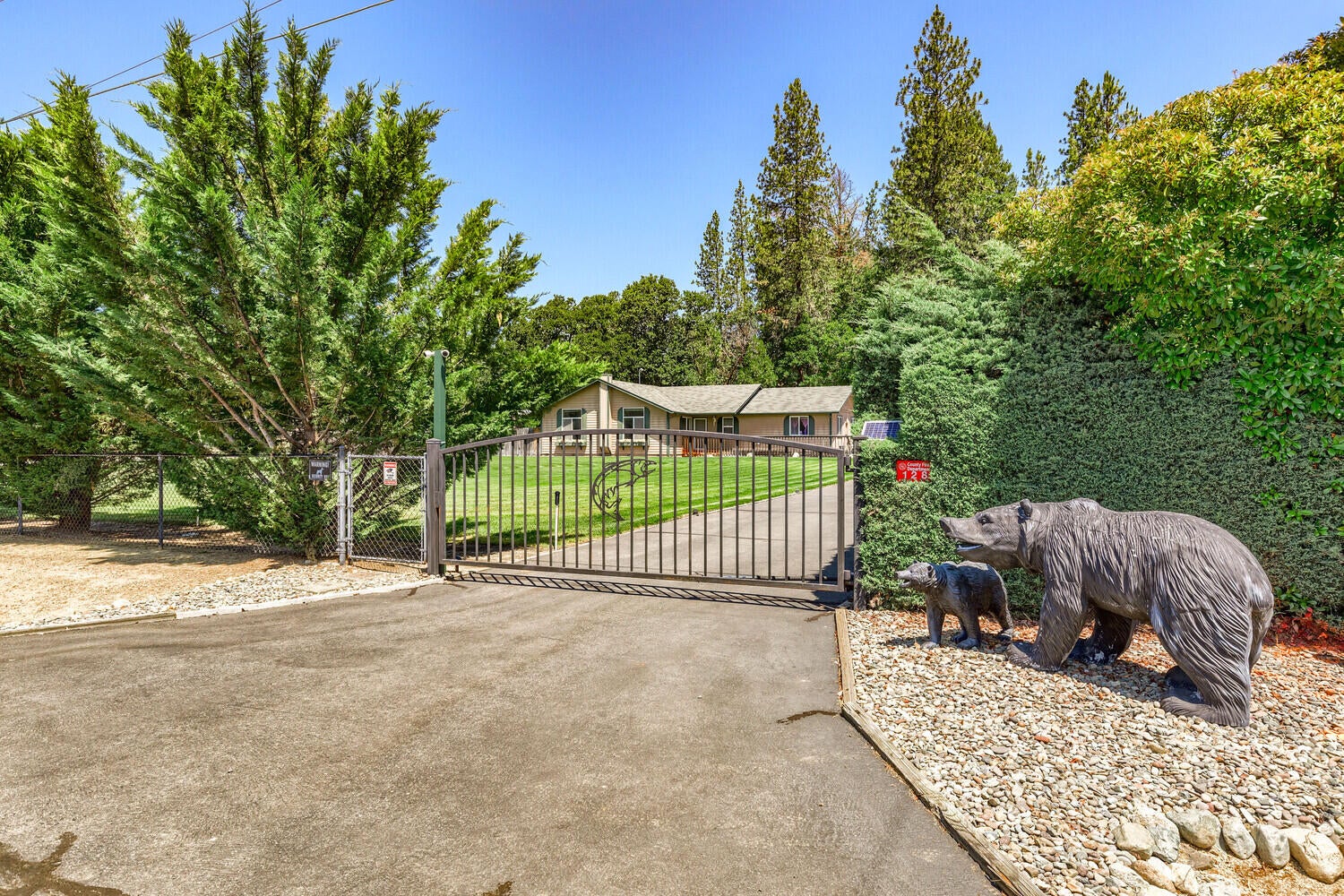 220167139, 128 Barker Drive, Merlin, OR 97532