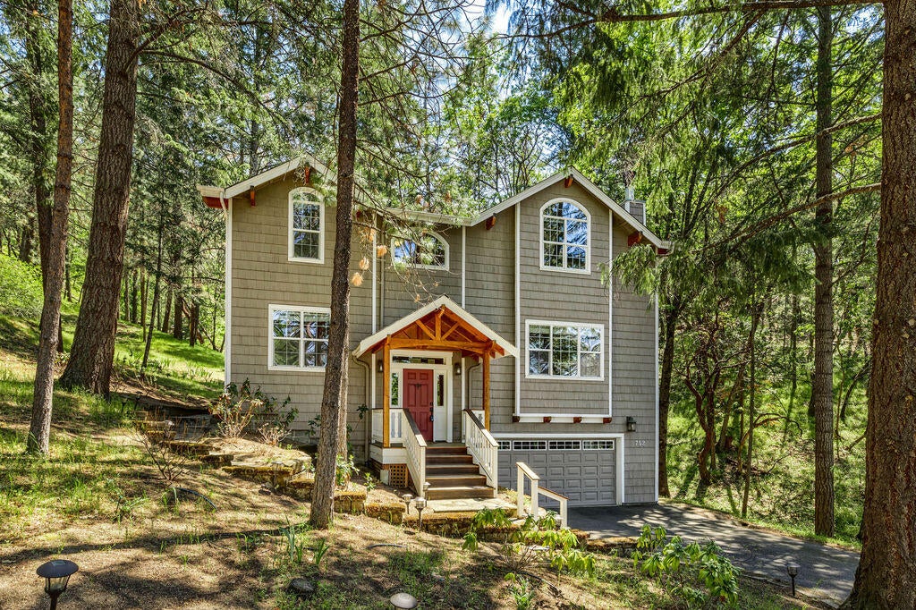 220182087, 752 Terrace St, Ashland, OR 97520