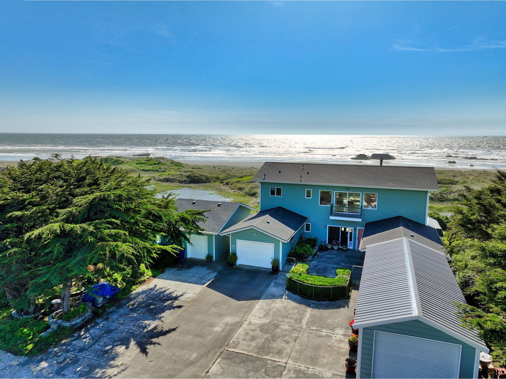24092840, 30540 Old Coast Rd, Gold Beach, OR 97444