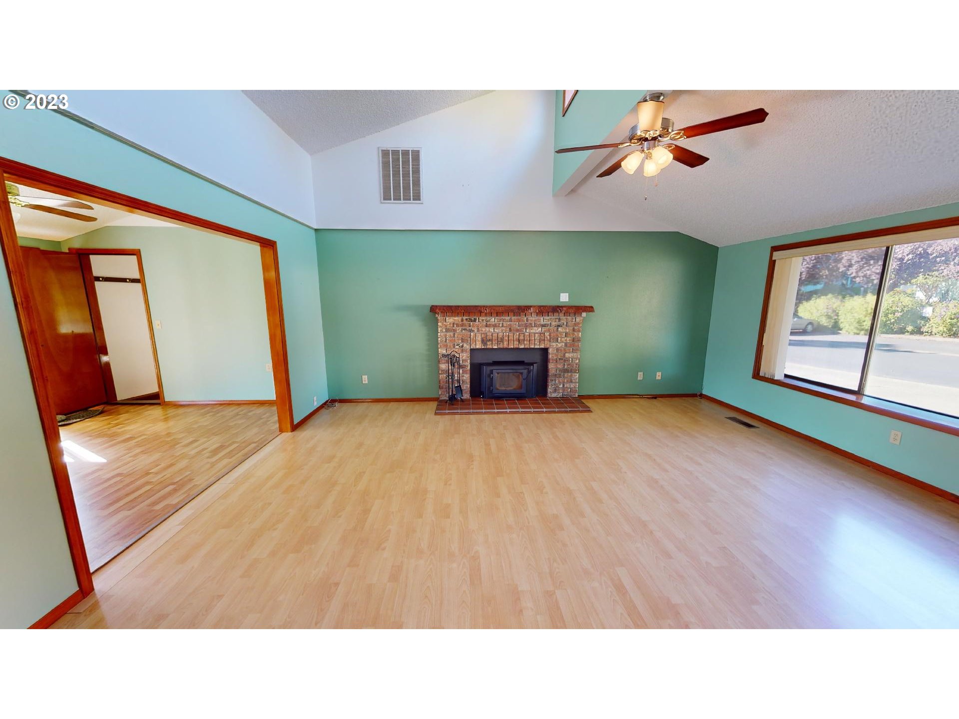 883_Brookhaven_Dr_07