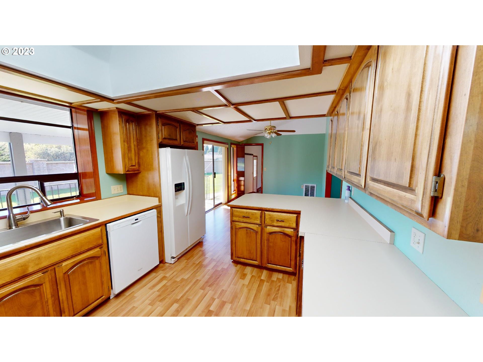 883_Brookhaven_Dr_11