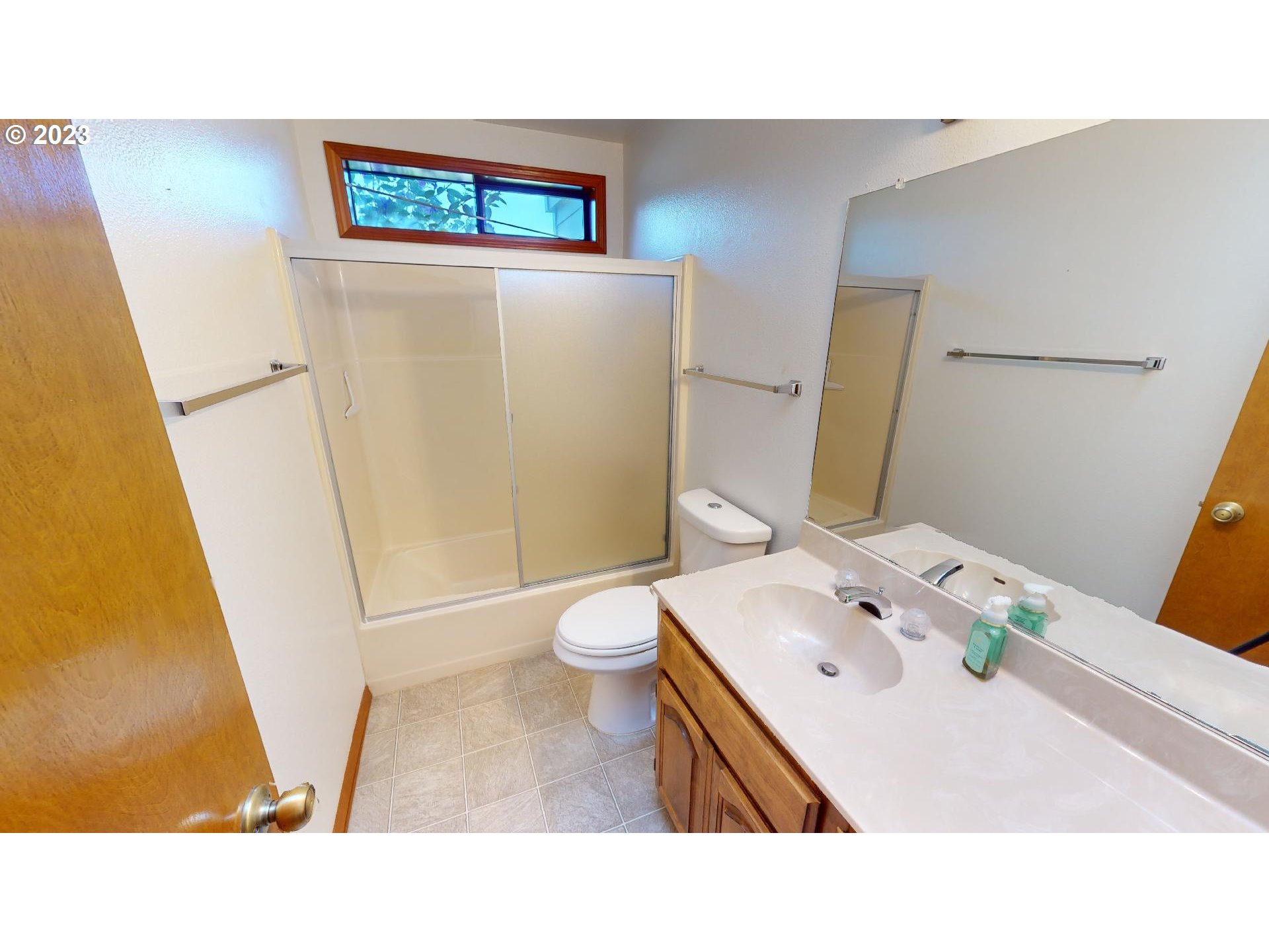 883_Brookhaven_Dr_25