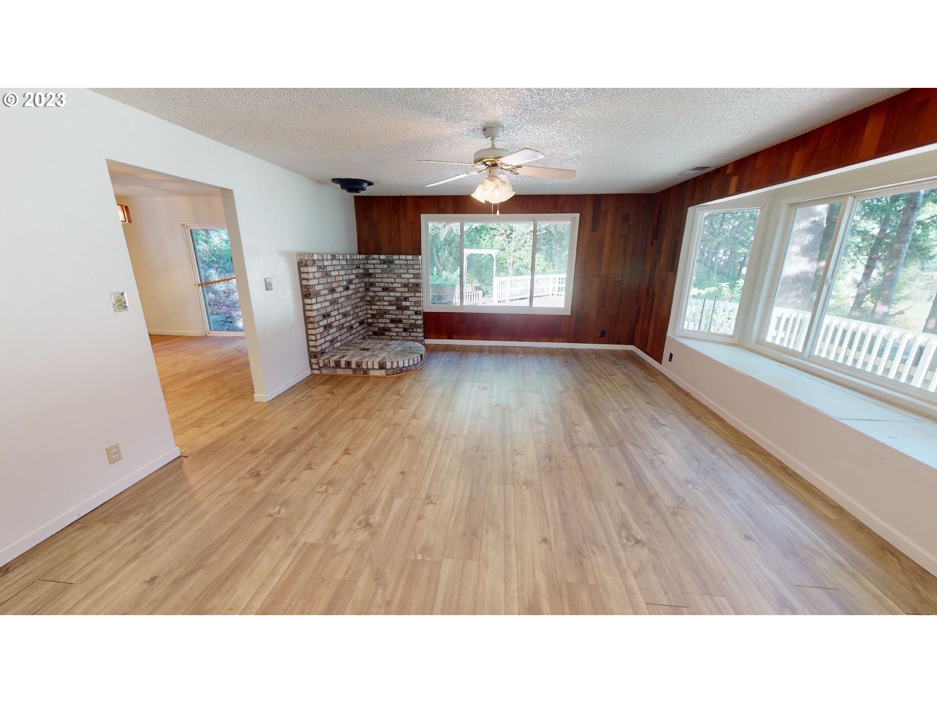 34446_Cedar_Valley_Rd_08