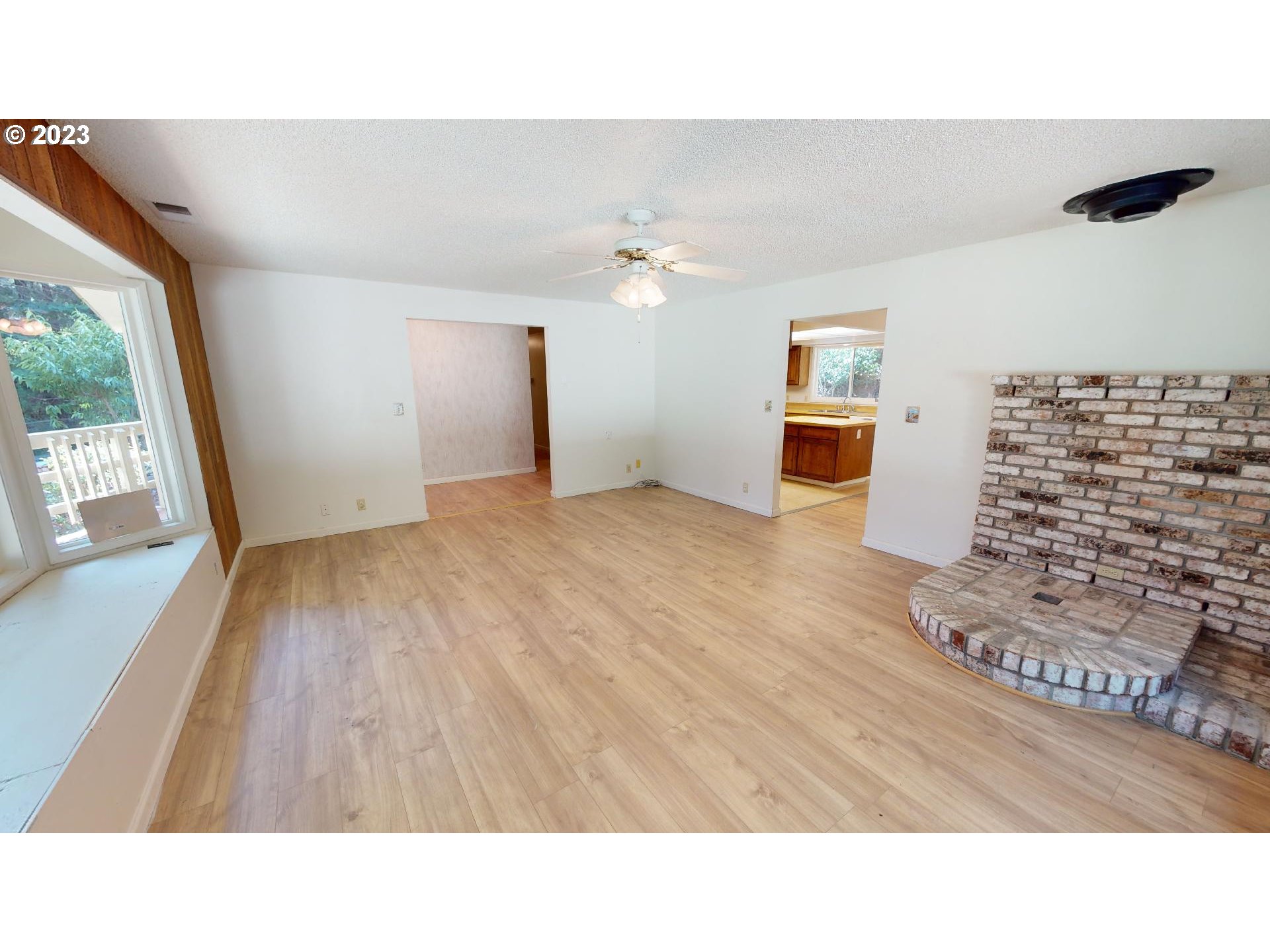 34446_Cedar_Valley_Rd_09