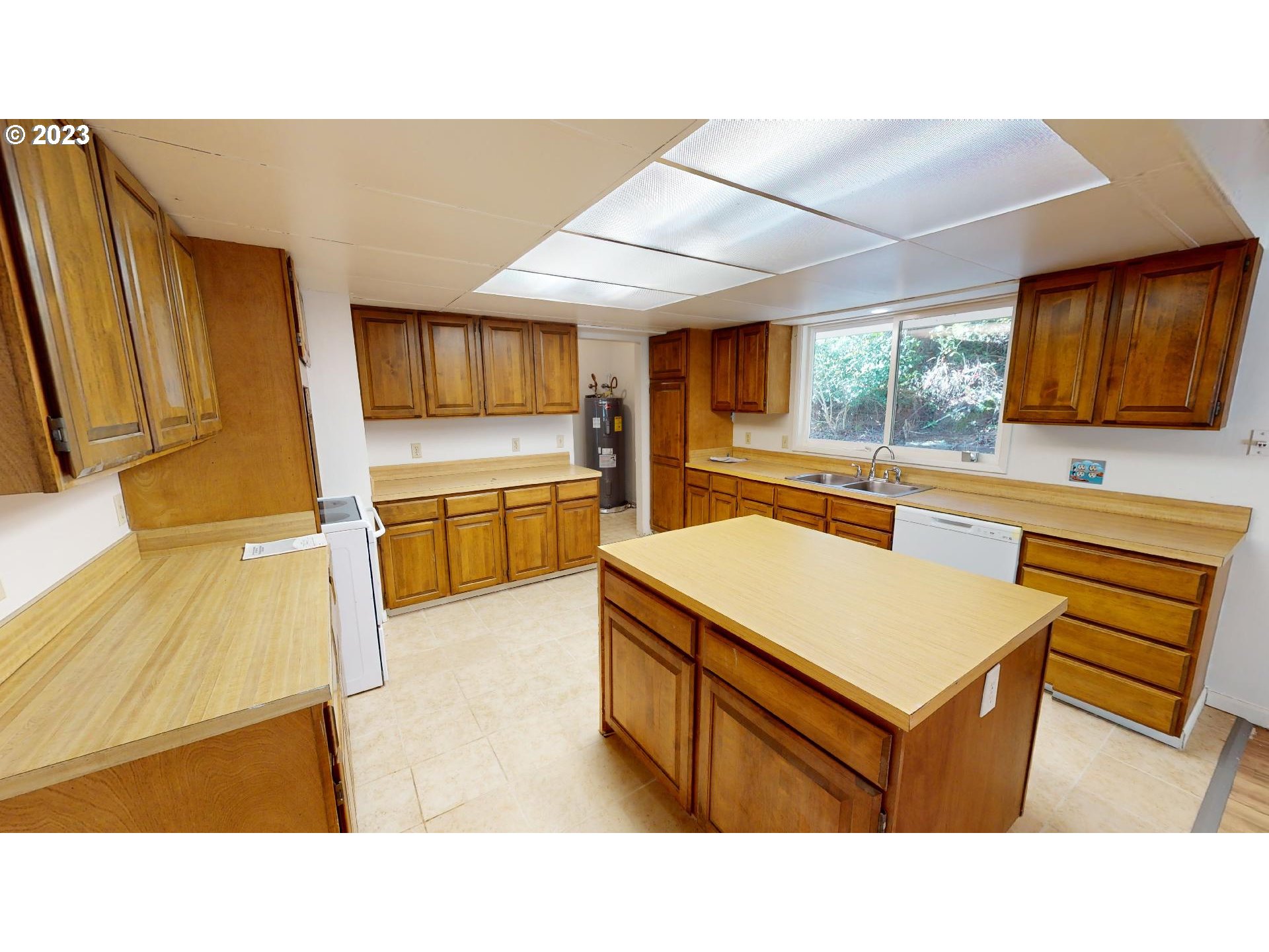34446_Cedar_Valley_Rd_15