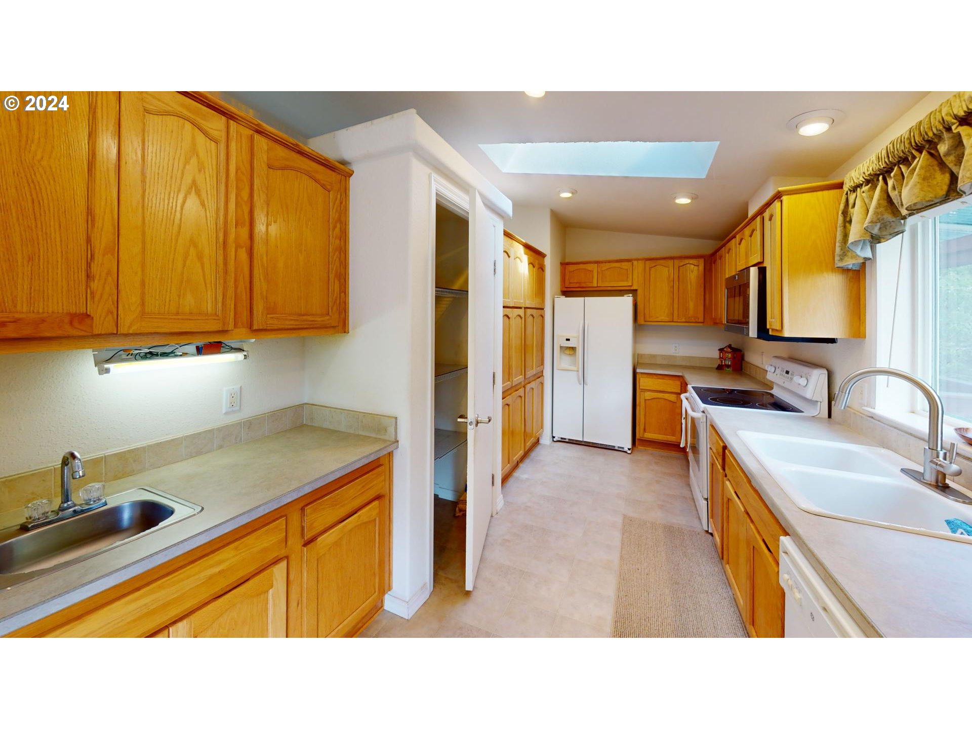 95664-JERRYS-FLAT-RD_12