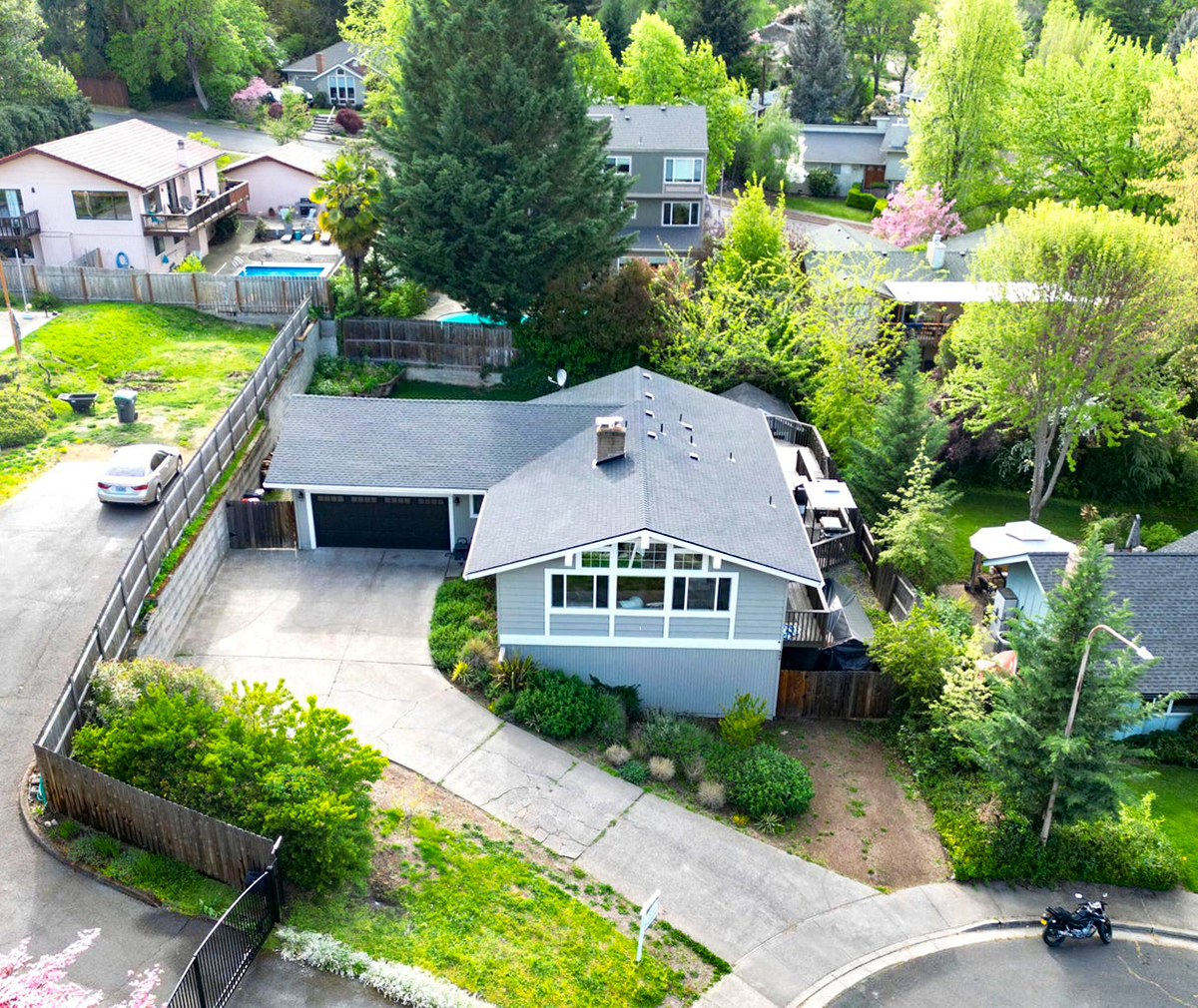 220177937, 449 S Wexford Circle, Medford, OR 97504