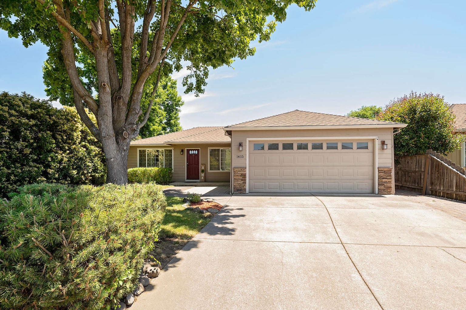 #220185024, 1415 Britt Drive Medford, OR 97501