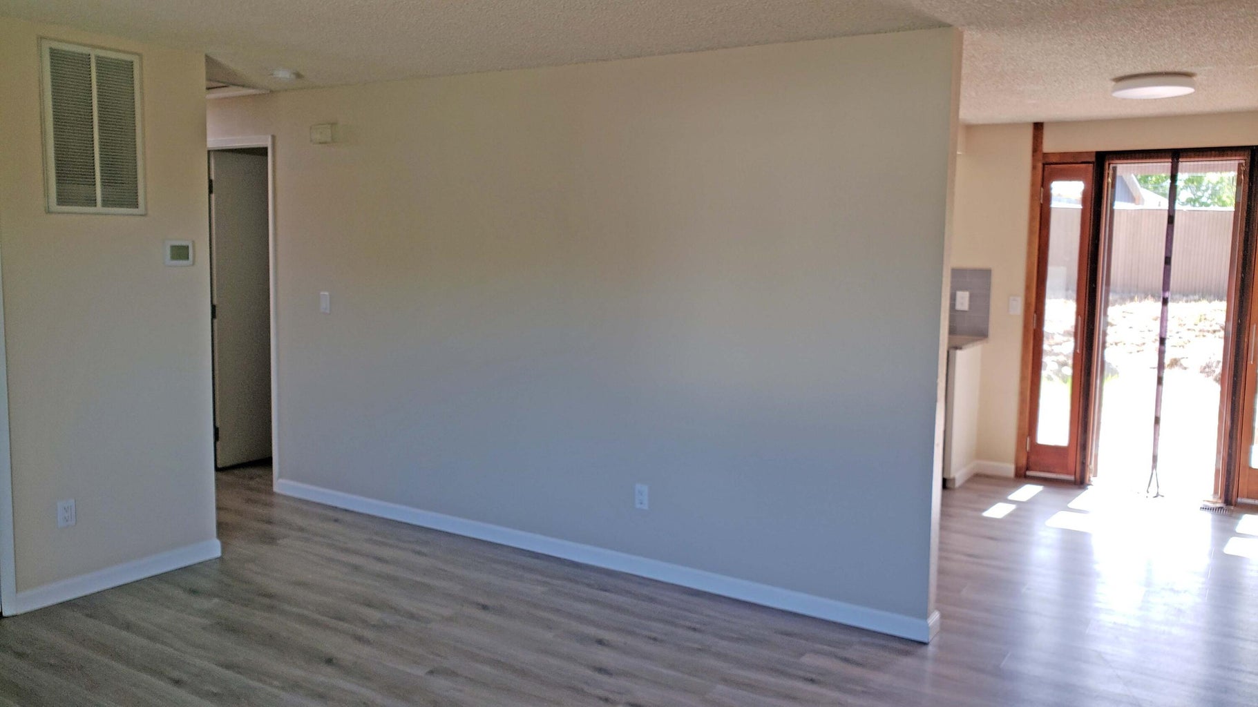 3021_Clearview_Ave_03