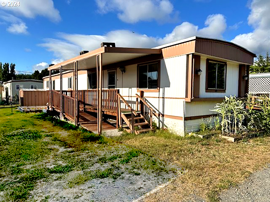 24658437, 95706 Jerrys Flat Rd #14, Gold Beach, OR 97444