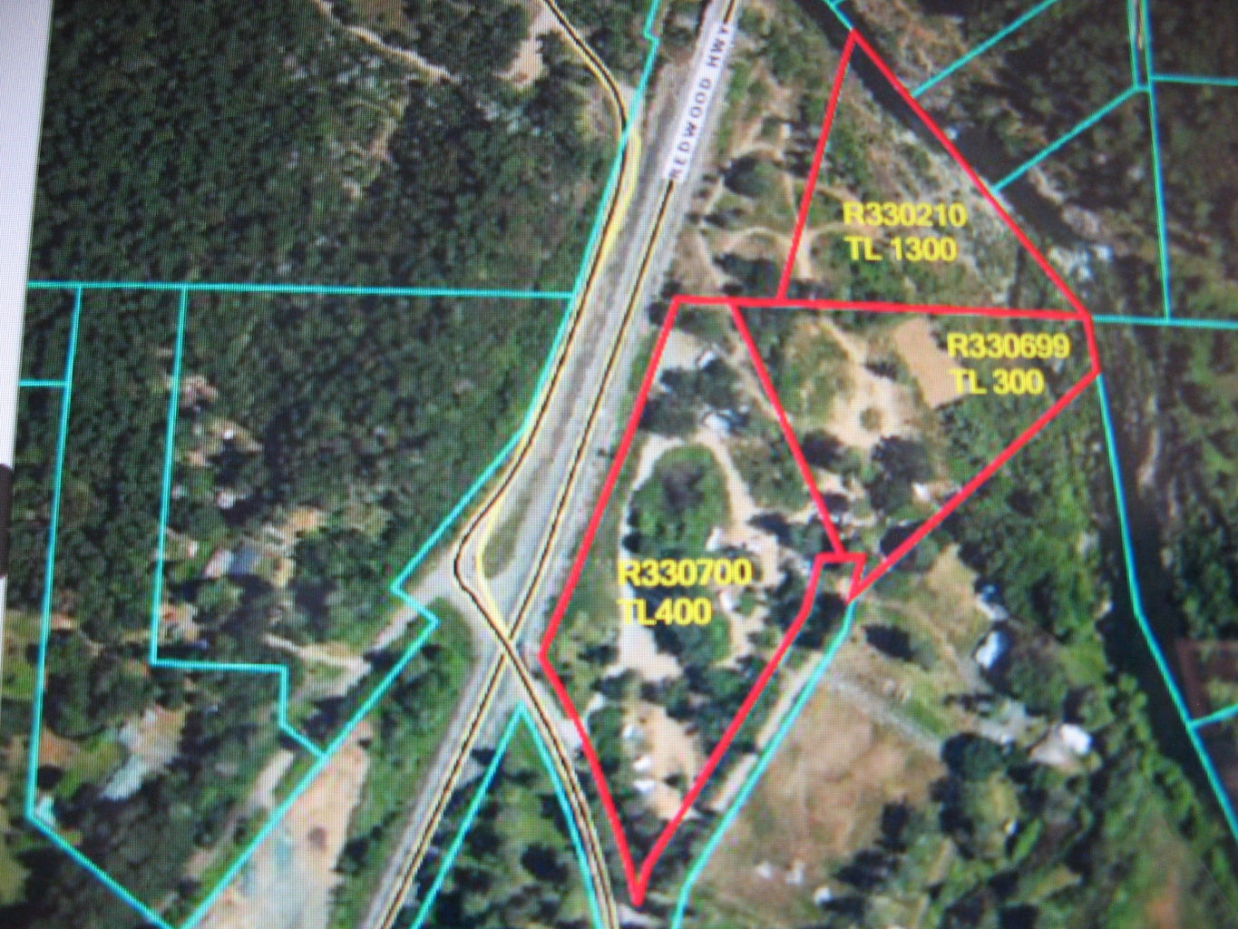 220186044, 1313 Rockydale Rd, Cave Junction, OR 97523