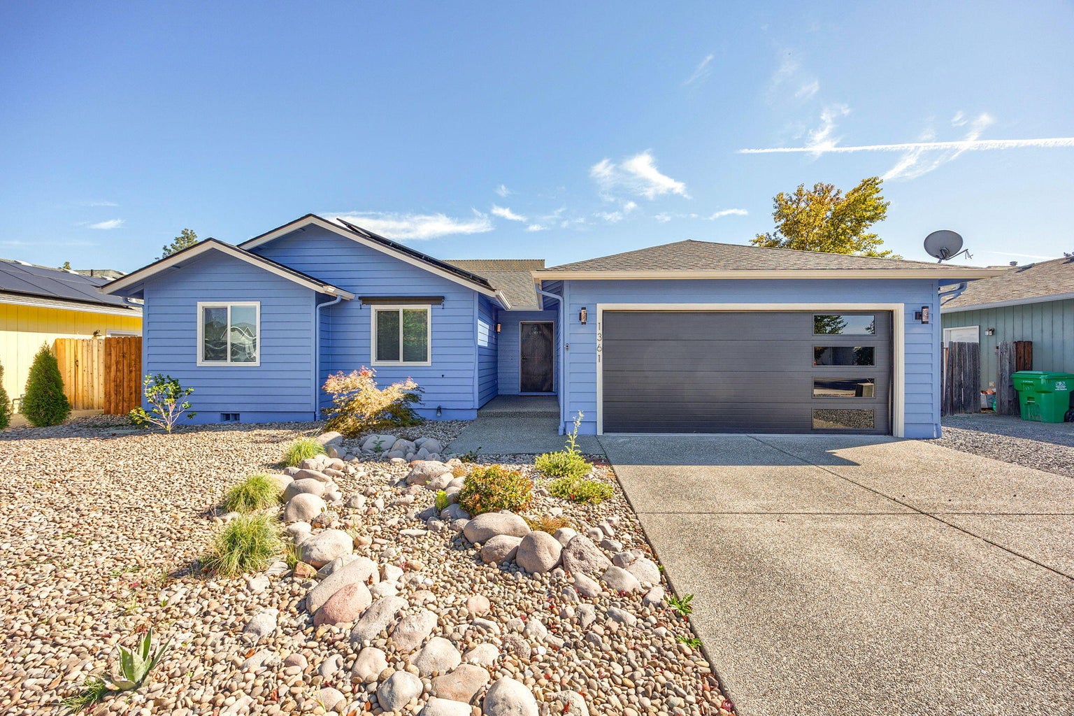 220191422, 1361 Abby Lane Grants Pass, OR 97527