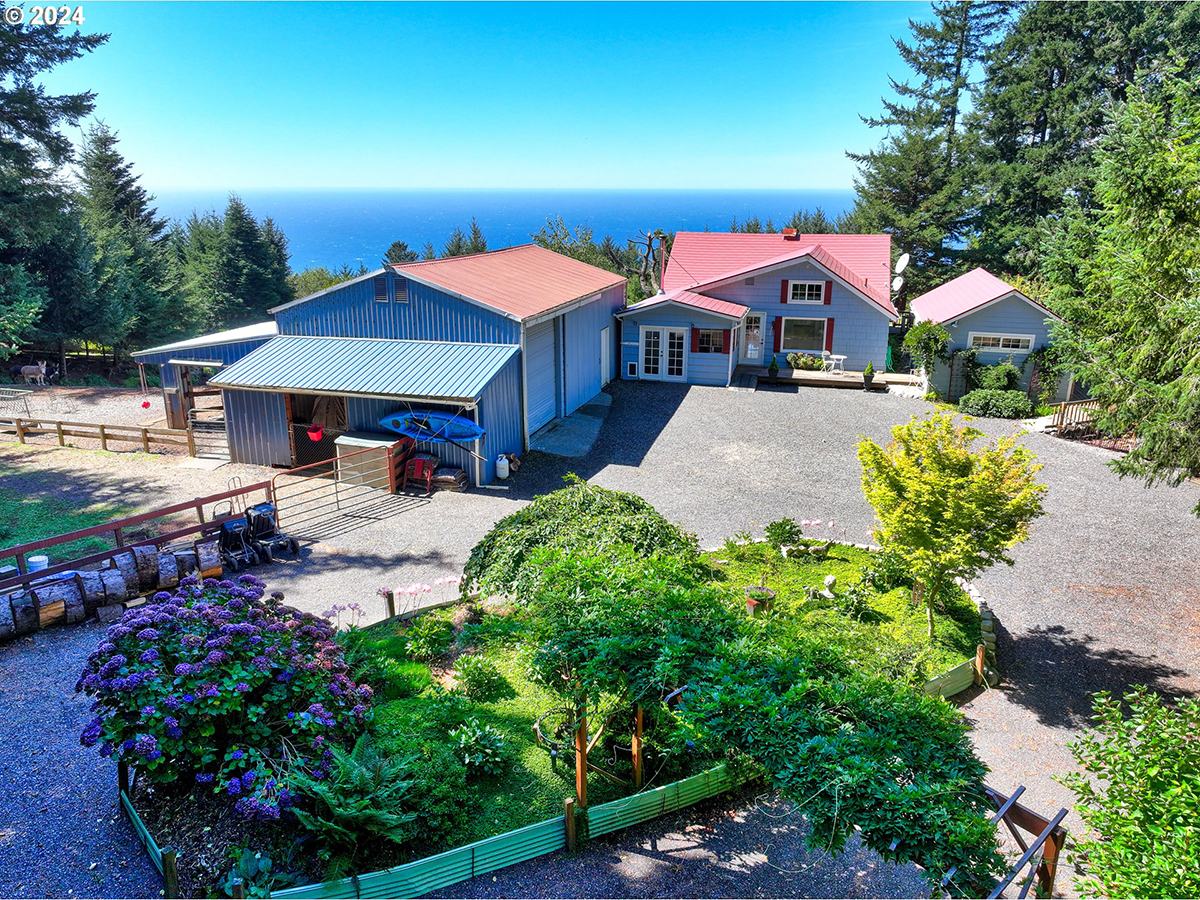 24334401, 94104 Bellview Ln, Gold Beach, OR 97444