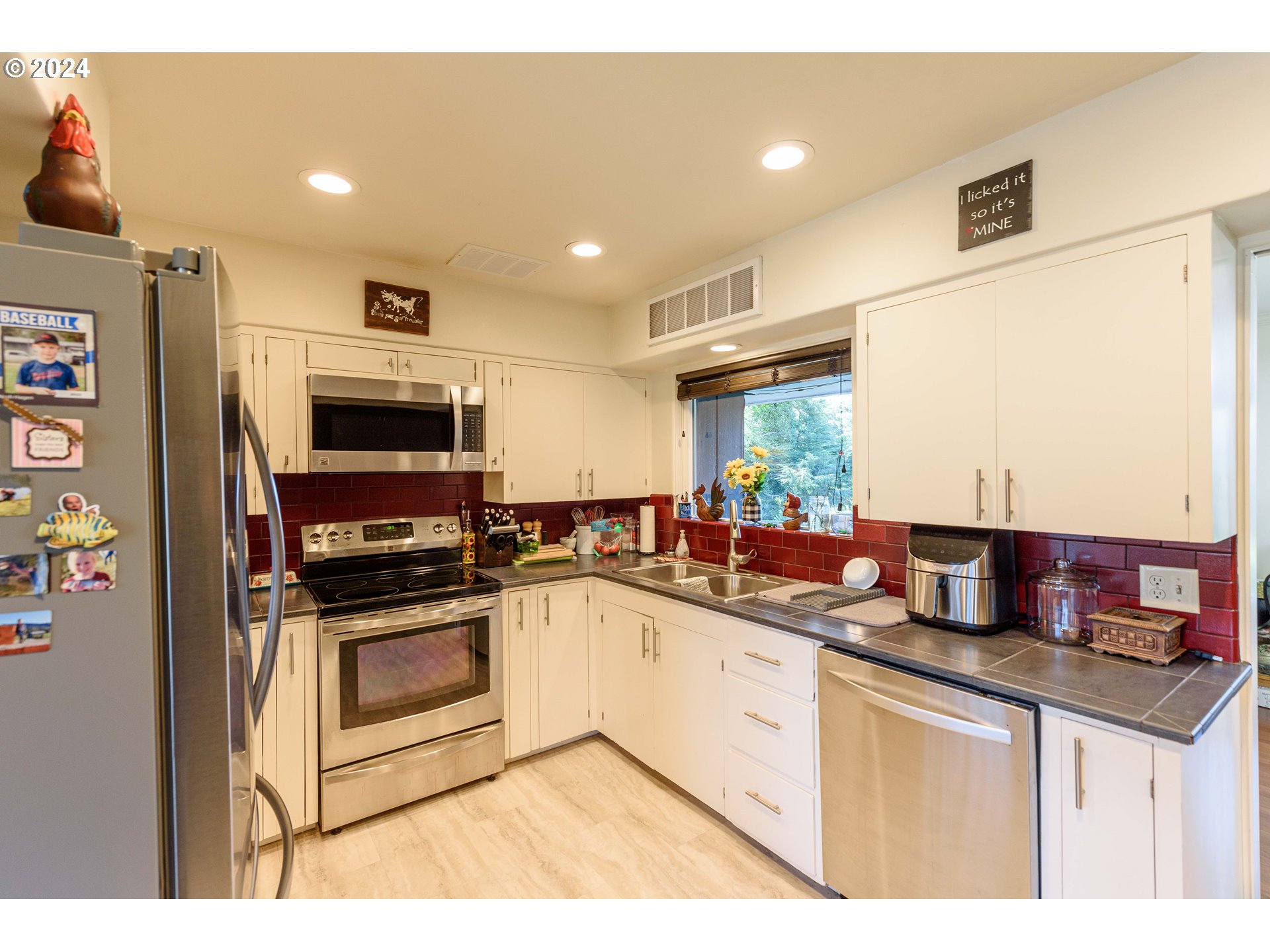 1645-N-14TH-ST_30