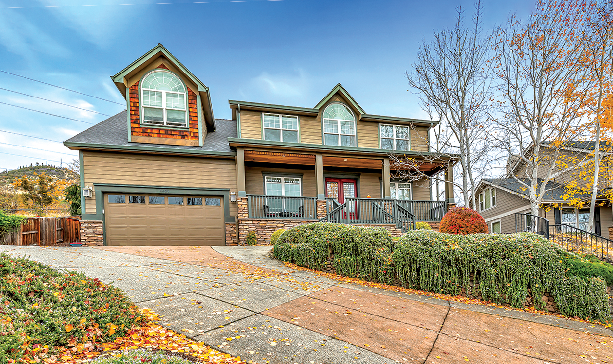 220192689, 4521 Pinnacle Dr, Medford, OR 97504