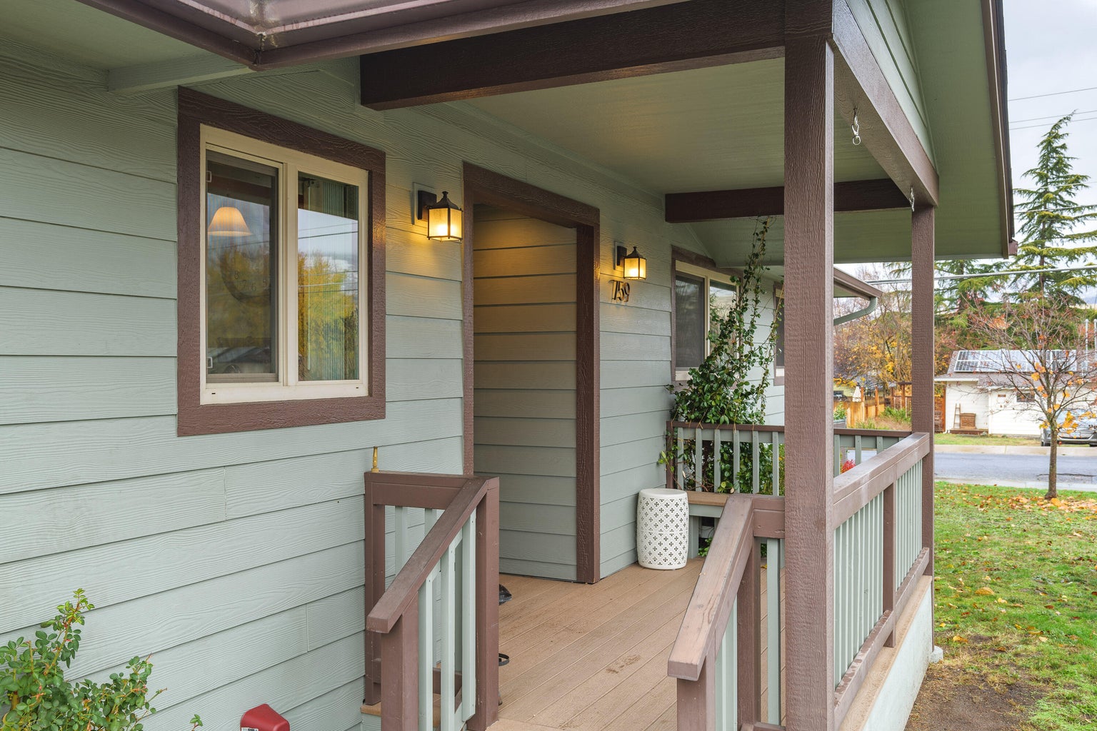 220192903, 759 N Laurel St, Ashland, OR 97520