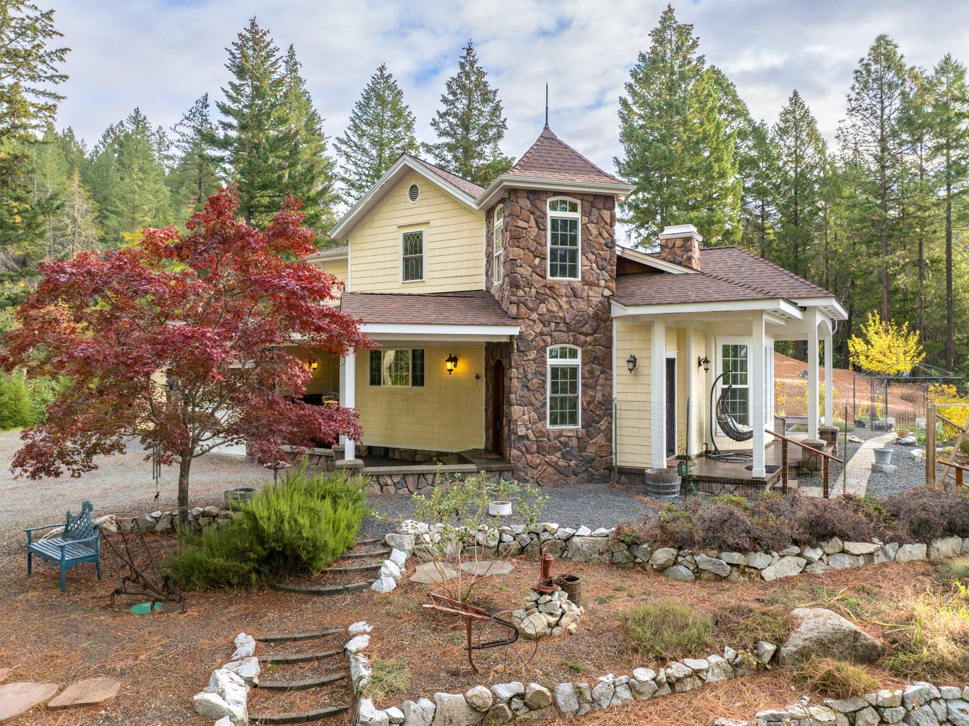 220191976, 150 June Dr, Cave Junction, OR 97523