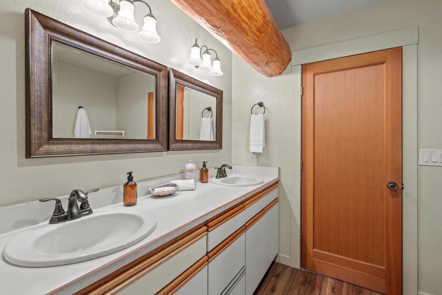 233_Thompson_Creek_Rd_46