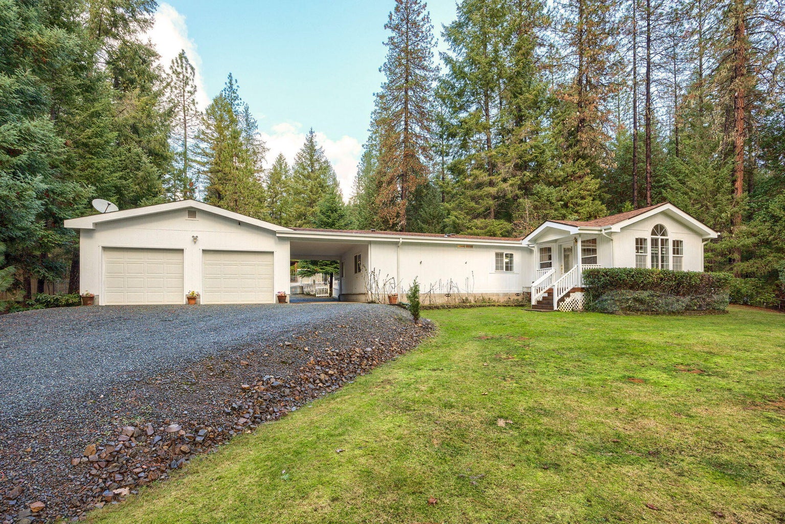 220193038, 1600 Sykes Creek Rd, Rogue River, OR 97537