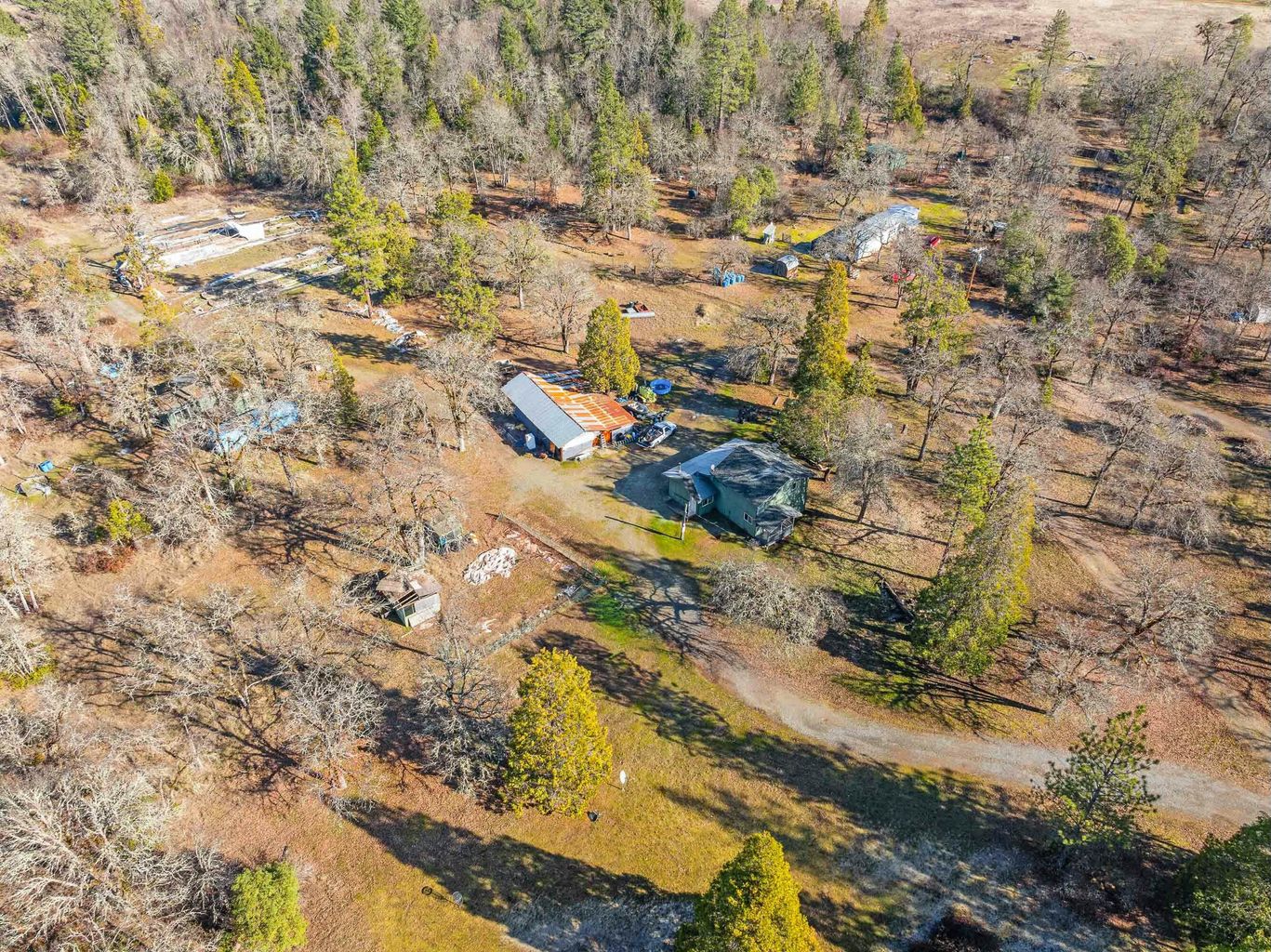 5690_Lake_Shore_Dr_00-29-2