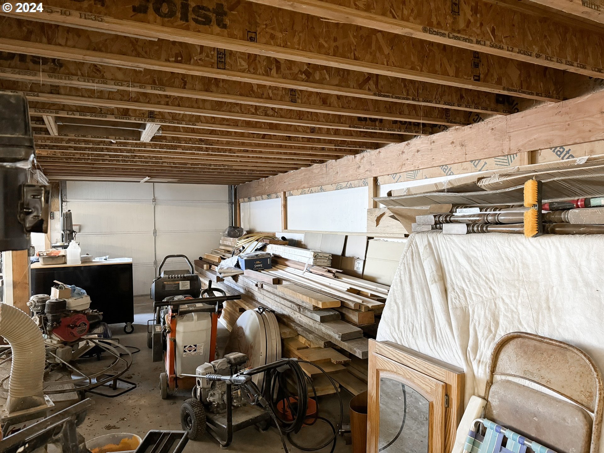 765-Cottage-St_18