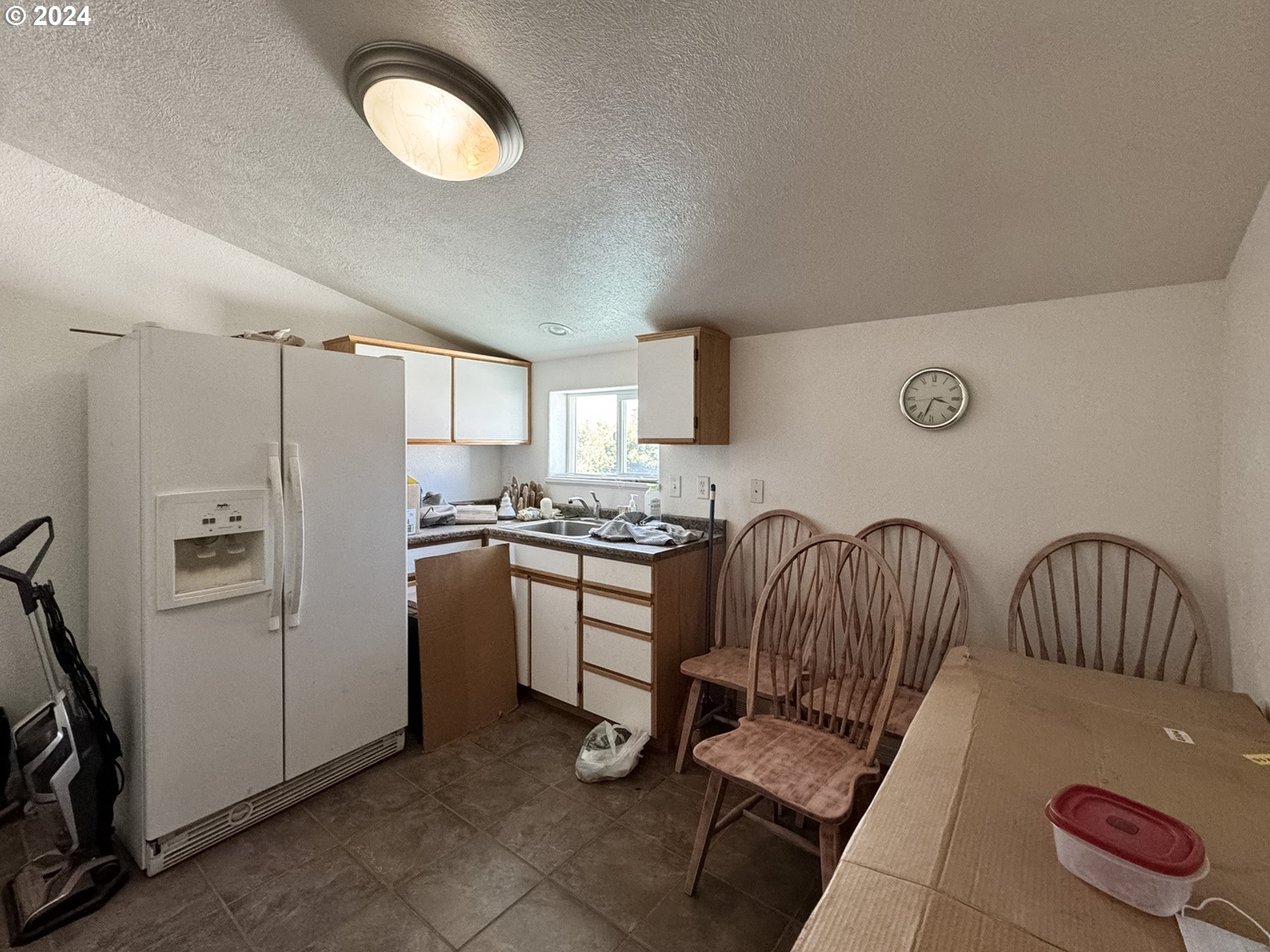 765-Cottage-St_30