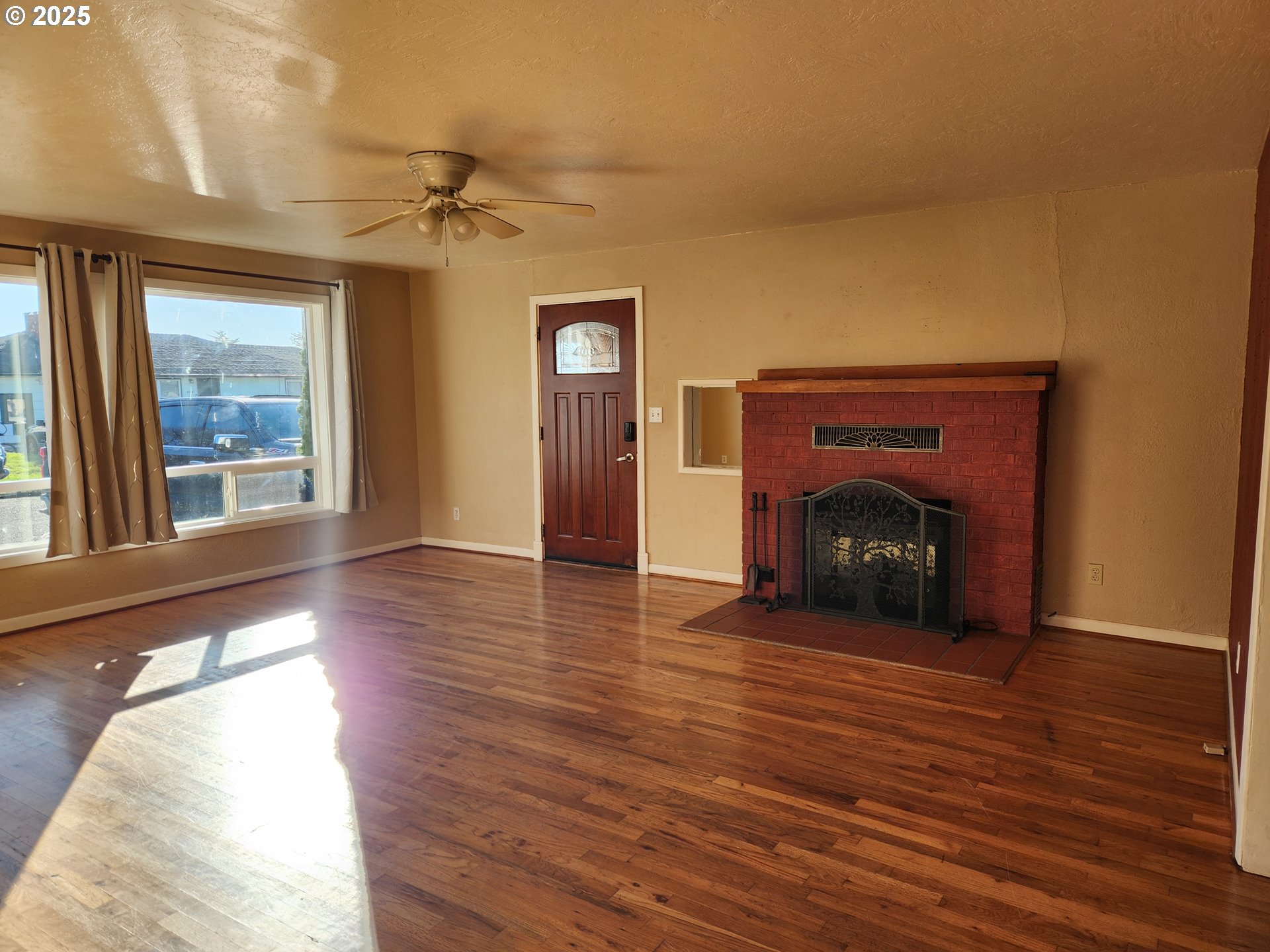 94181-Ninth-St_05