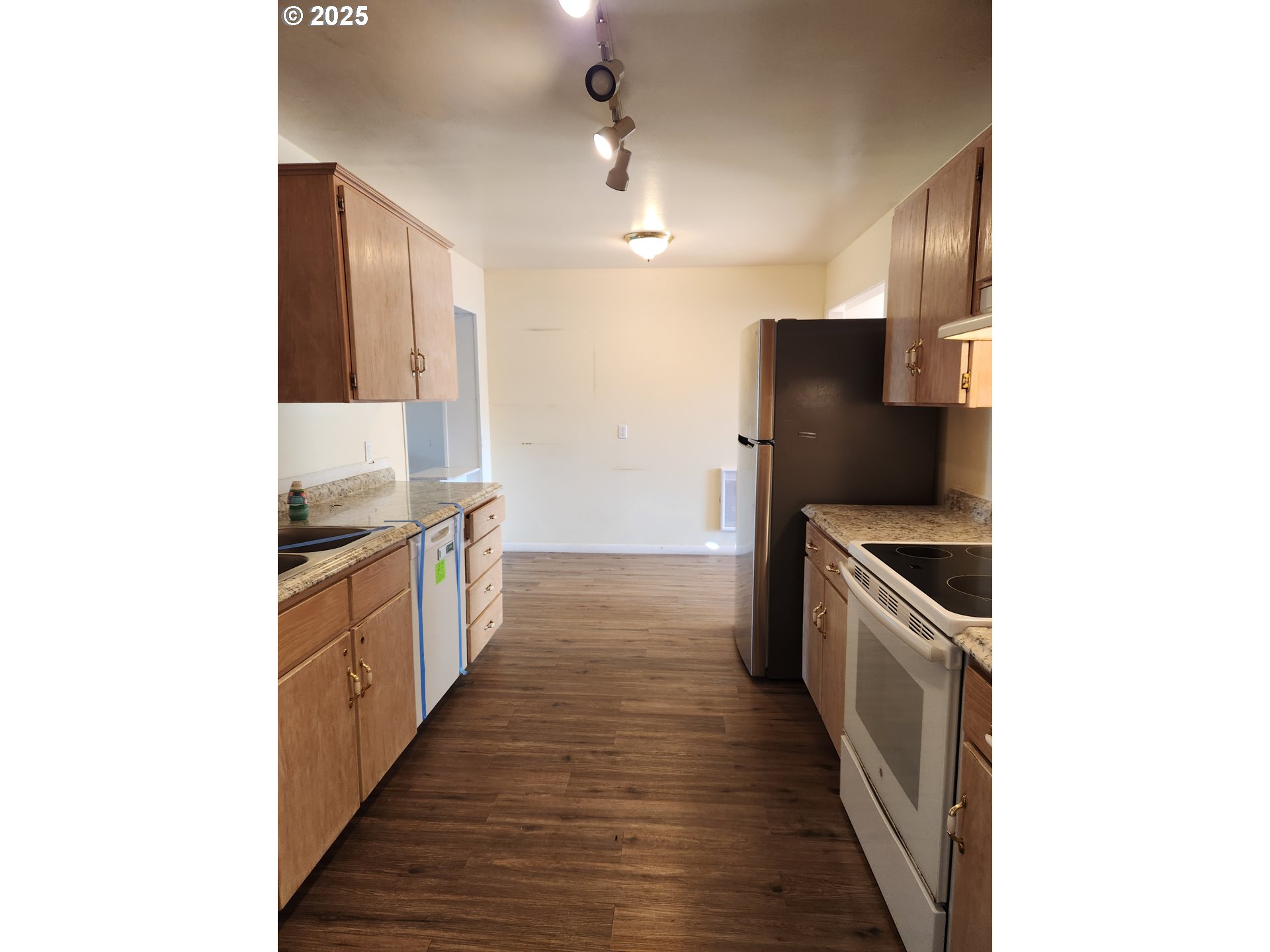 94181-Ninth-St_16