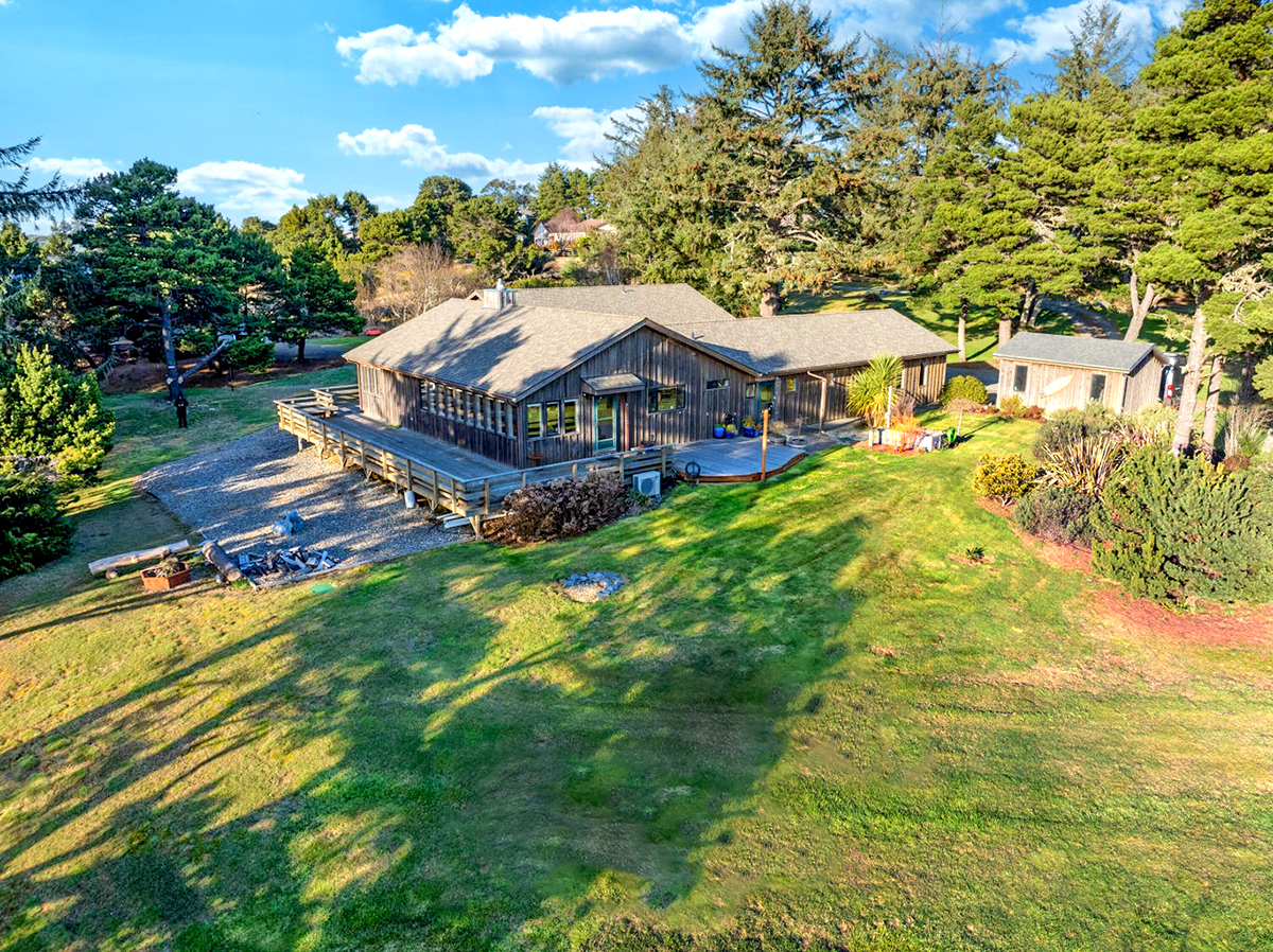 220196522, 3275 Golf Links Rd, Bandon, OR 97411