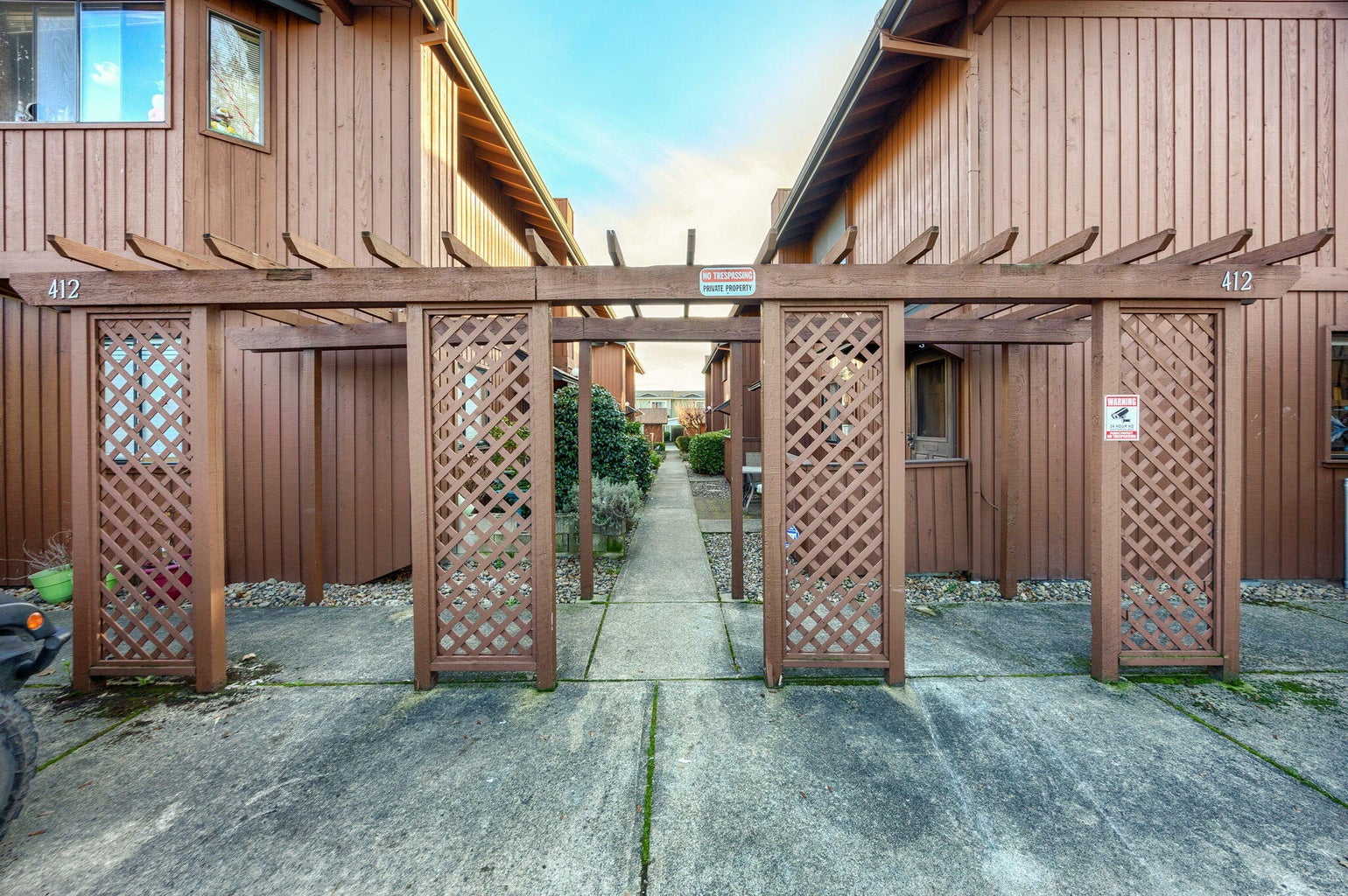 220195082, 412 NE Anderson St #D, Grants Pass, OR 97526