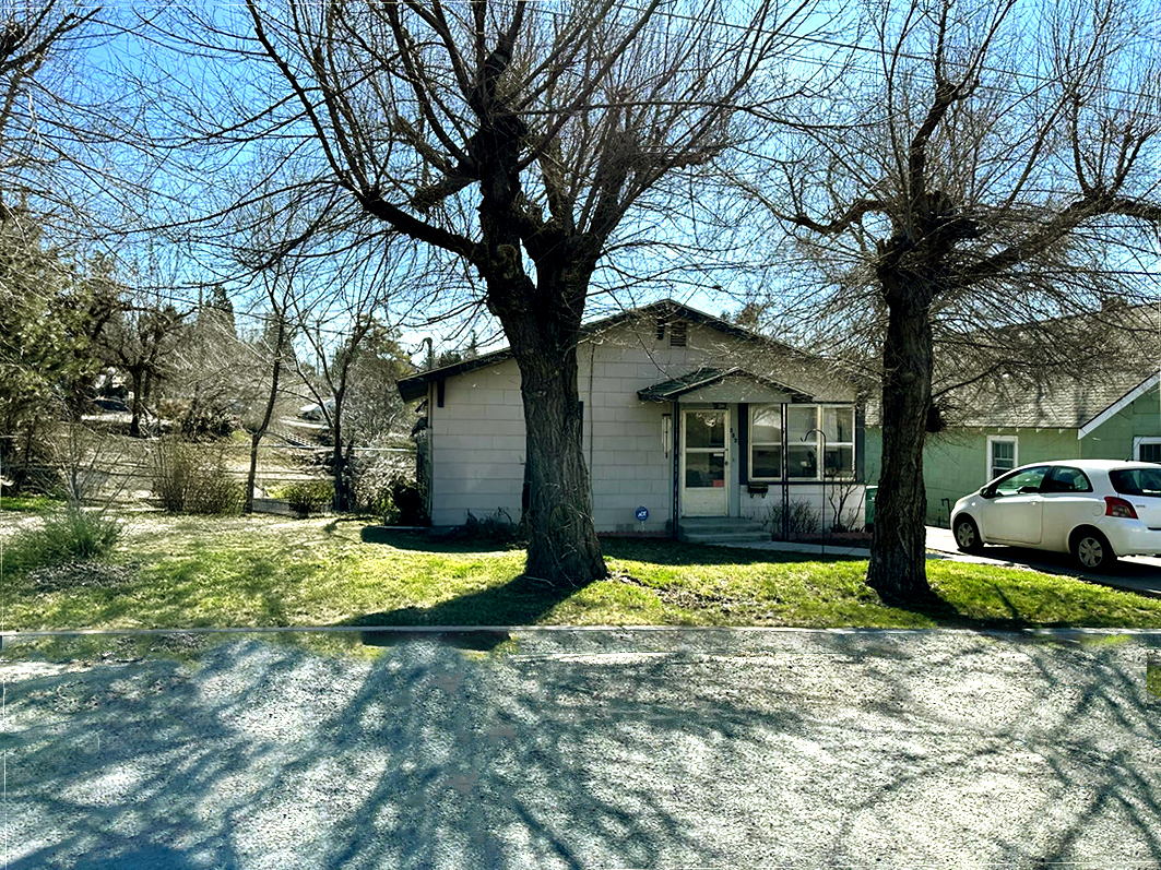 232_Roosevelt_St_02