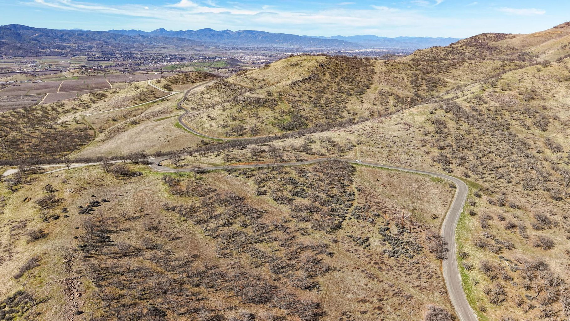 500_N_Valley_Rd_04