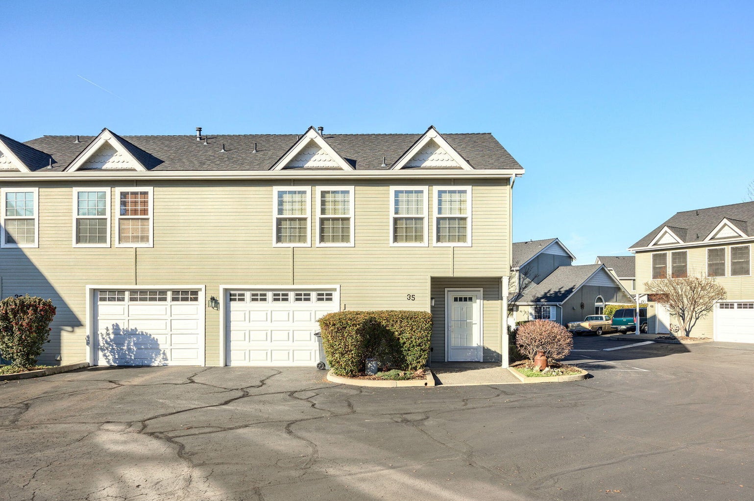 1224-N-Modoc-Avenue-35_00-29-2