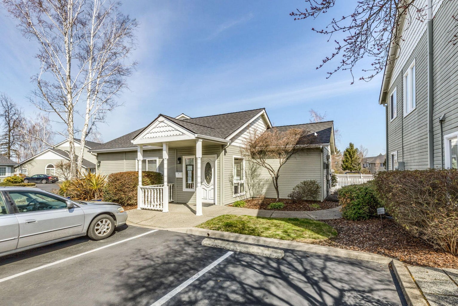 1224-N-Modoc-Avenue-35_31
