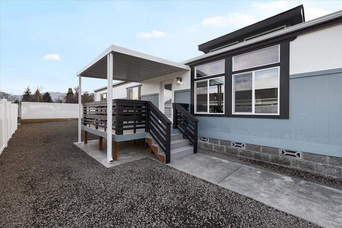 4601 S Pacific Highway_37_22