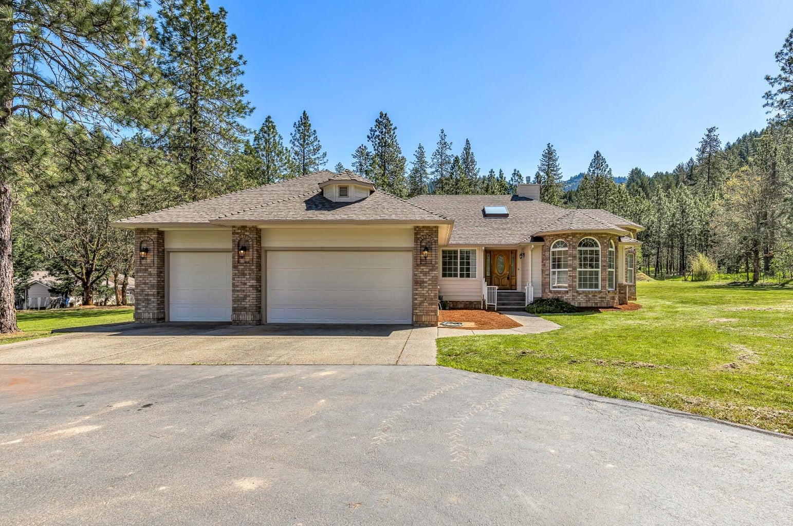 220181052, 459 Savage Creek Rd, Grants Pass, OR 97527