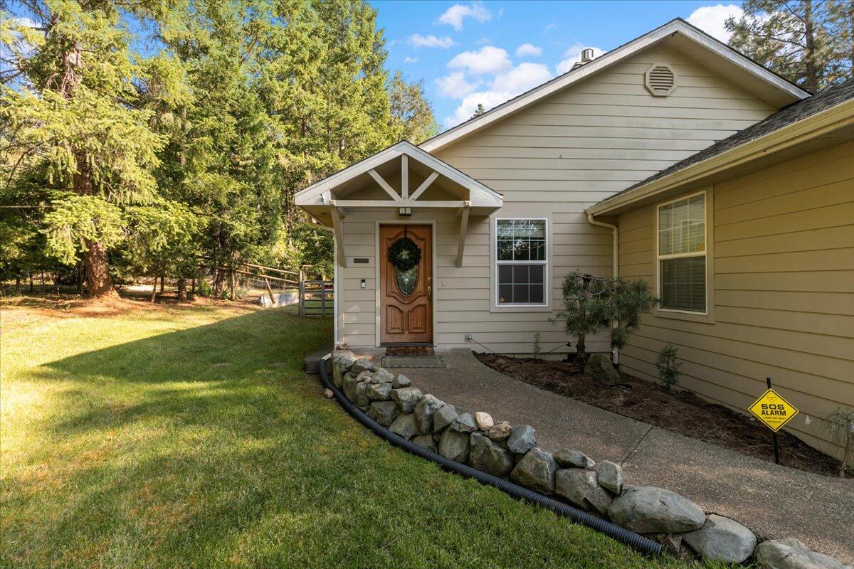 220199509, 187 Frankham Rd, Grants Pass, OR 97527
