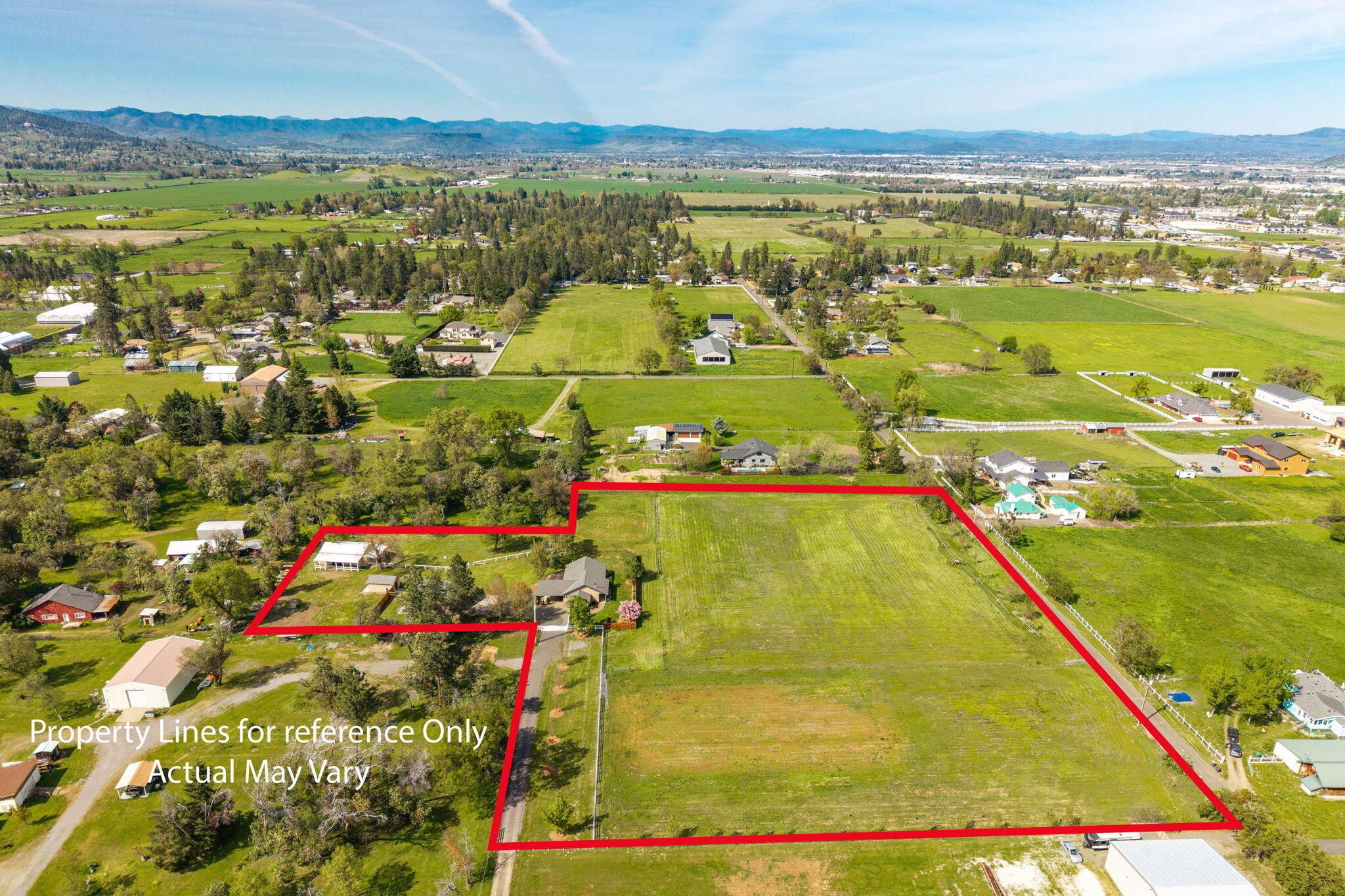 220200013, 3250 Bellinger Ln, Medford, OR 97501