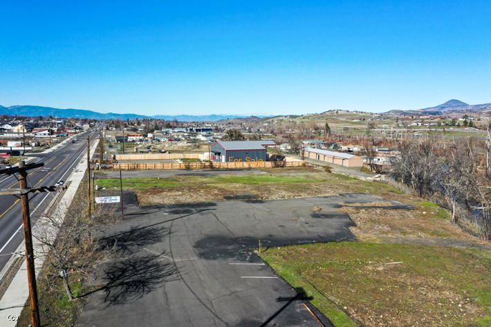 220169248, 805-809 S Pacific Hwy, Talent, OR 97540, #220169248