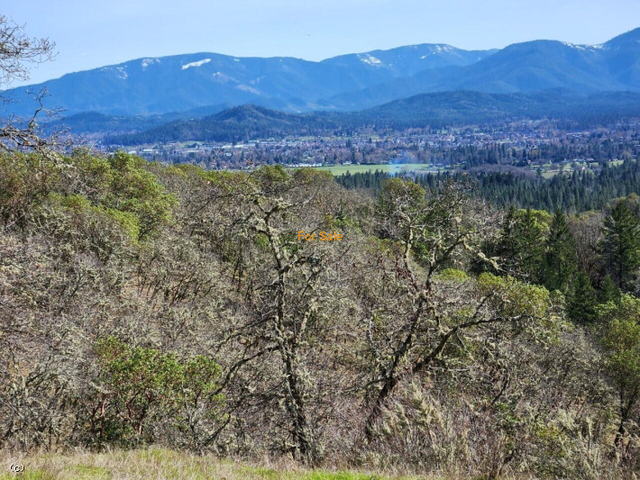 220163583, 501 Pinecrest Dr, Grants Pass, OR 97526, #220163583